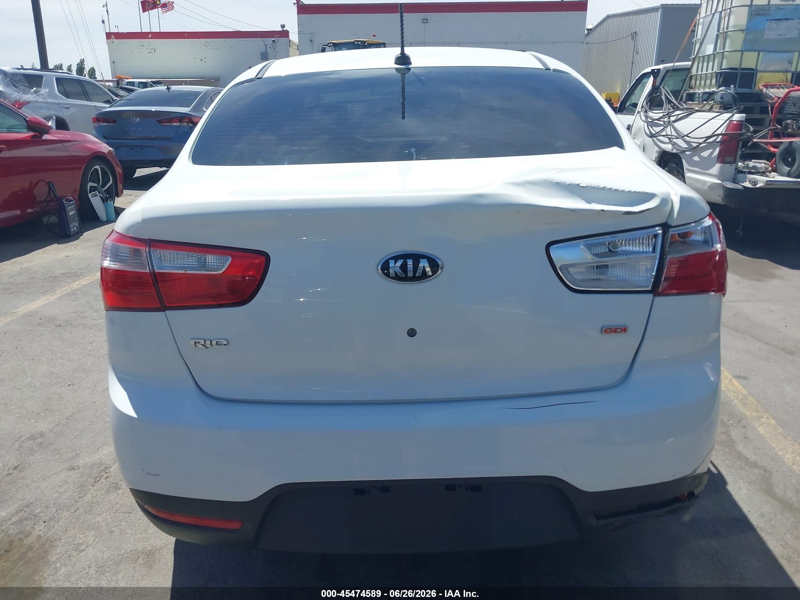 2015 Kia Rio Lx Белый vin: KNADM4A32F6458079