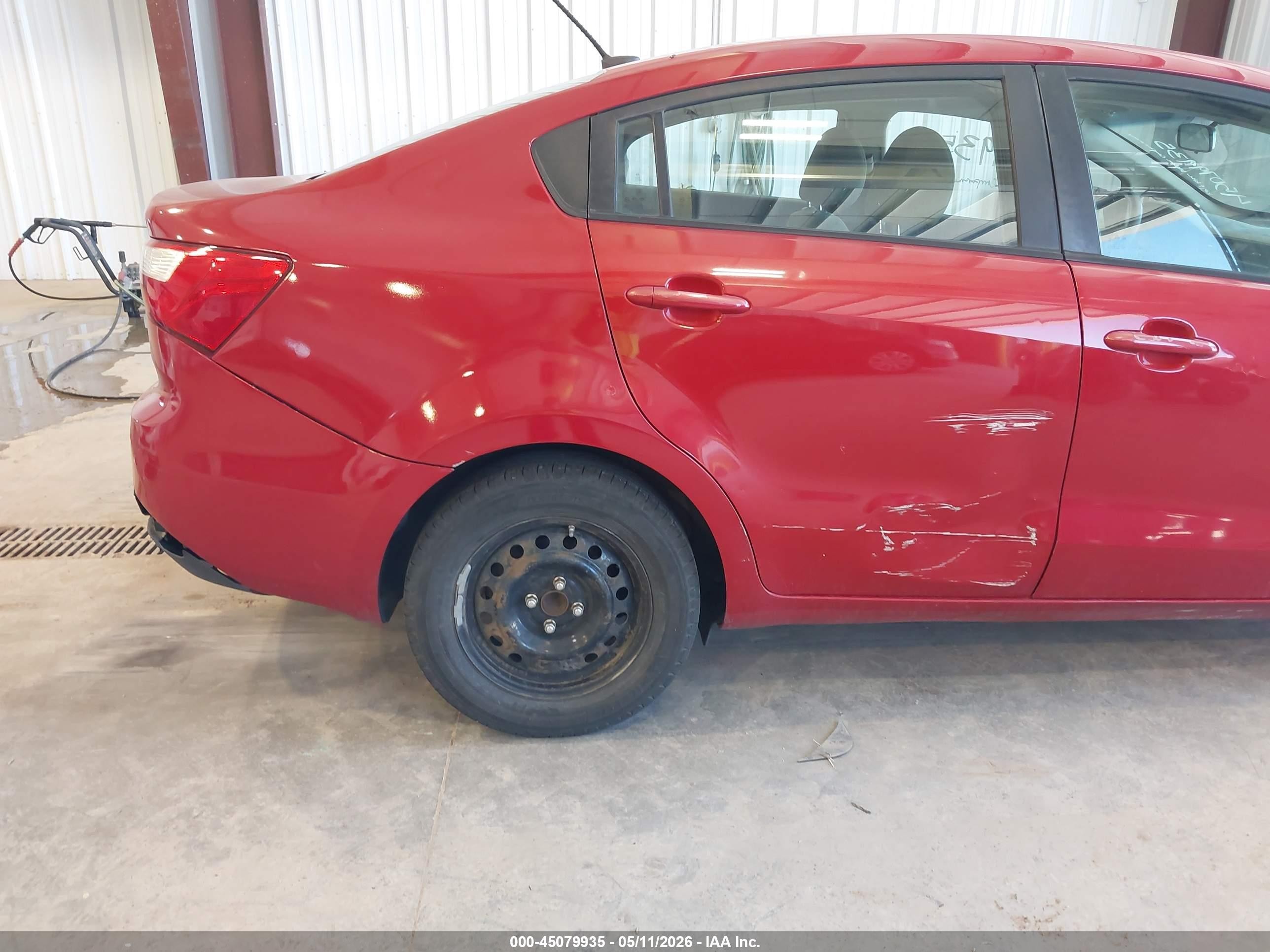 2014 Kia Rio Lx Red vin: KNADM4A33E6351380