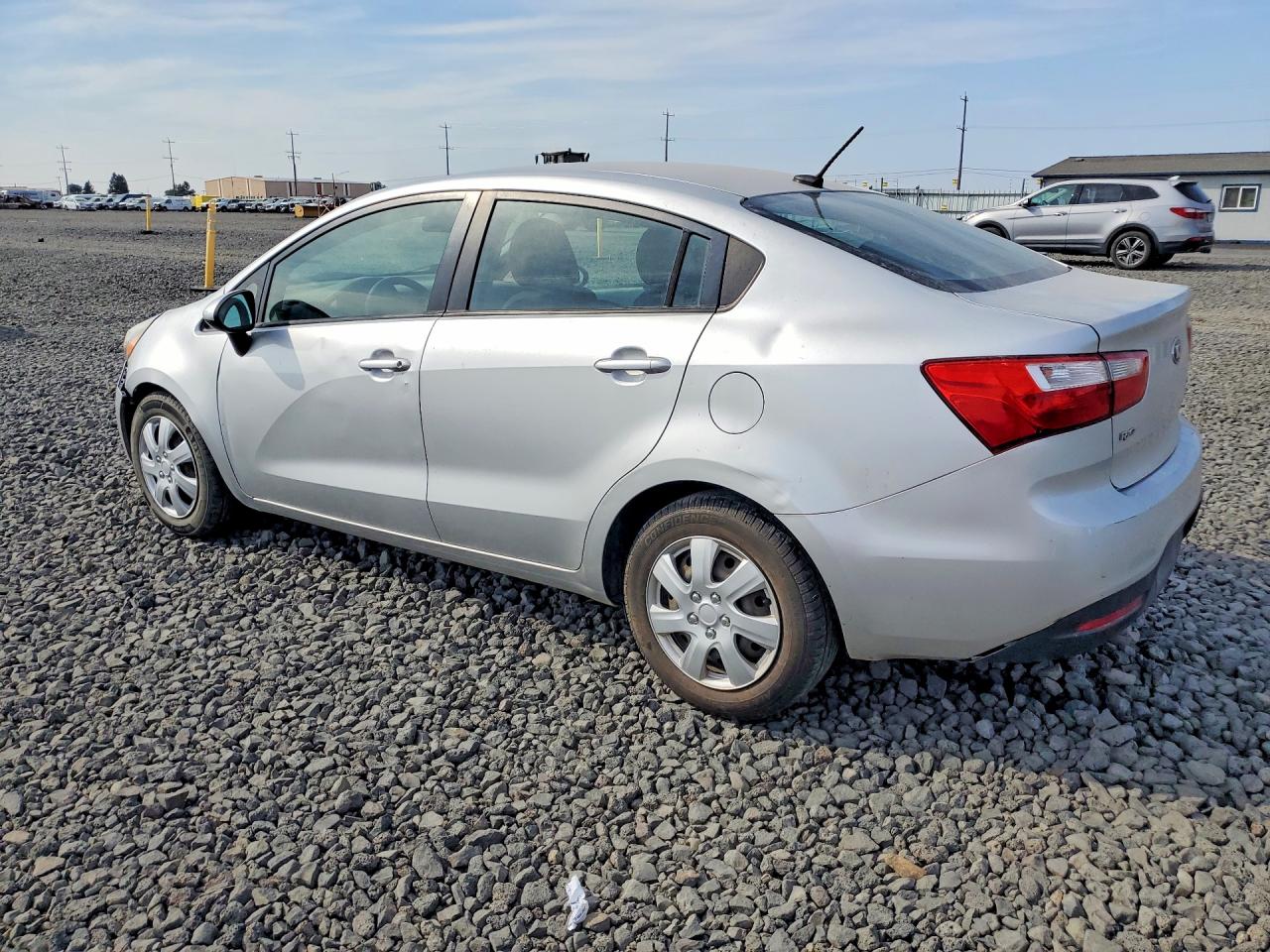 2014 Kia Rio Lx Silver vin: KNADM4A33E6373735