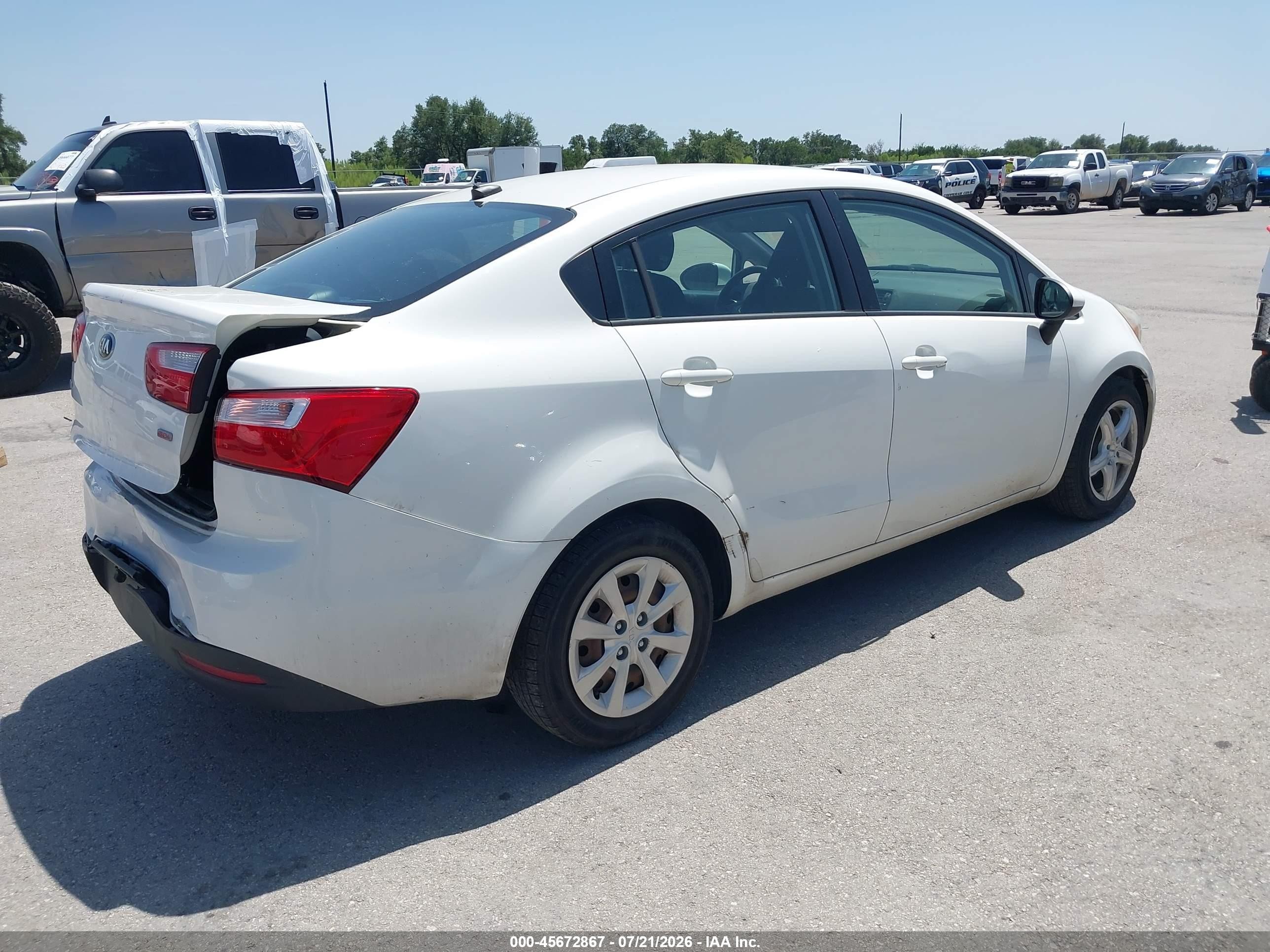 2014 Kia Rio Lx White vin: KNADM4A33E6417099