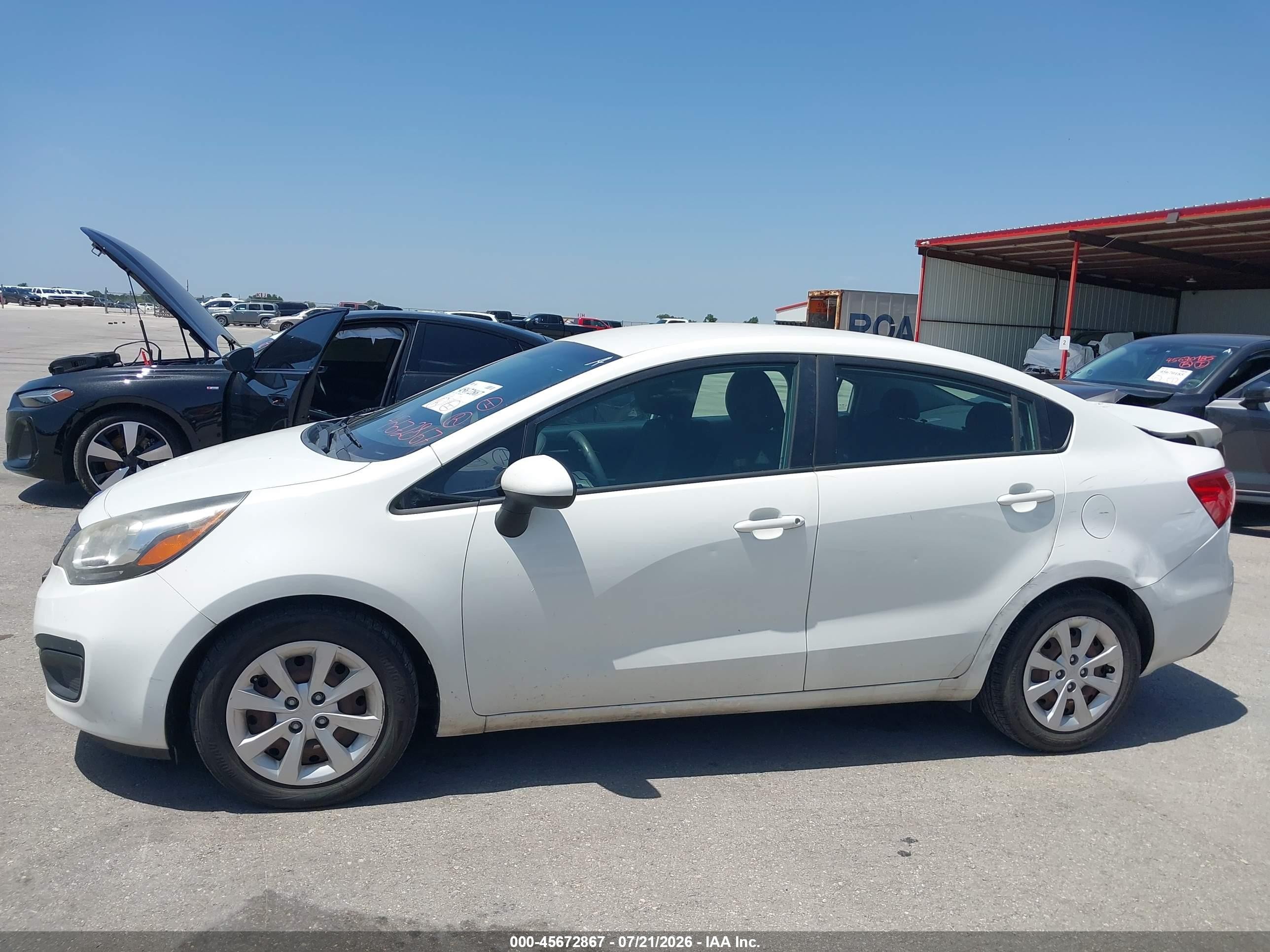 2014 Kia Rio Lx White vin: KNADM4A33E6417099