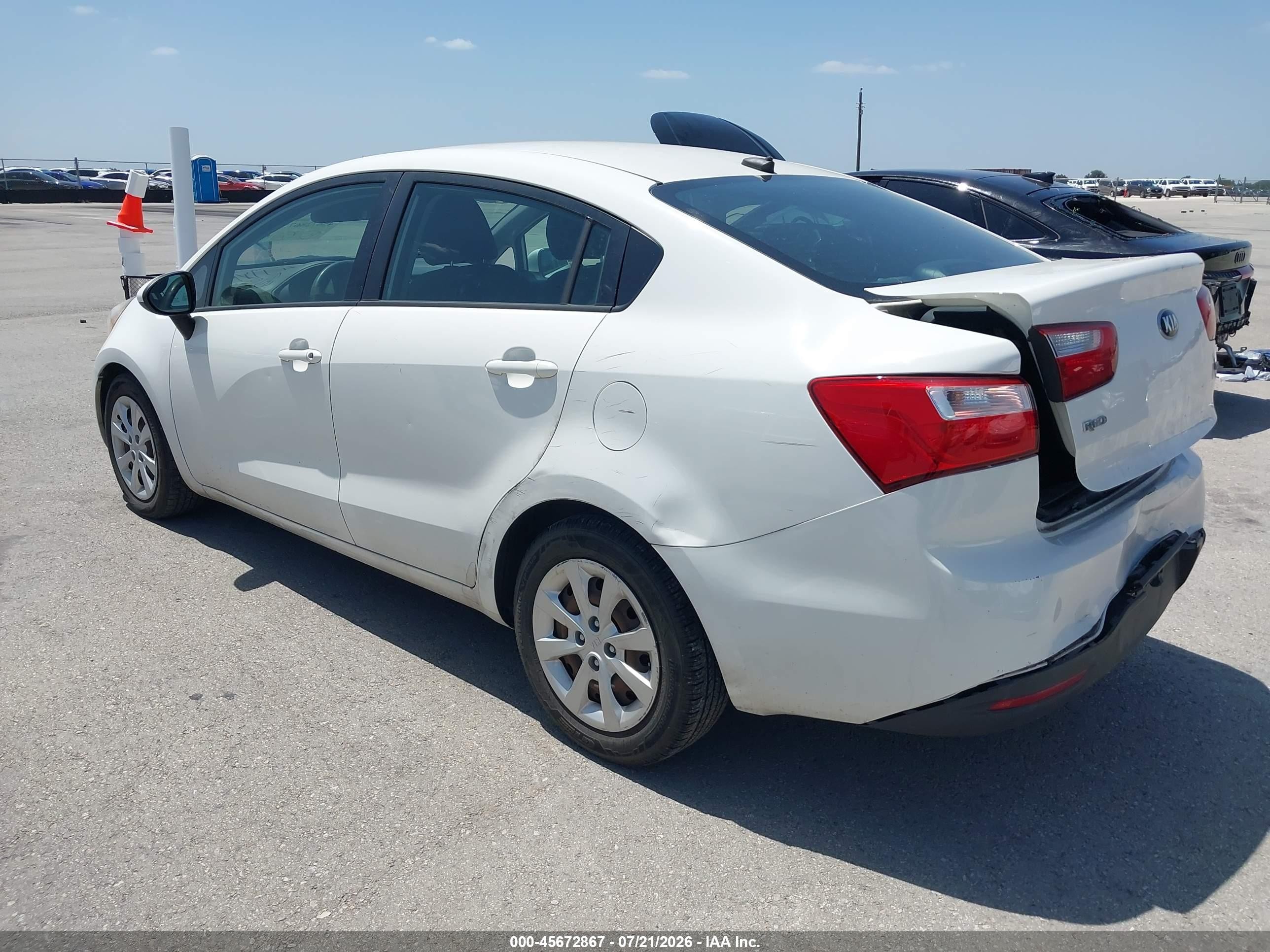 2014 Kia Rio Lx White vin: KNADM4A33E6417099
