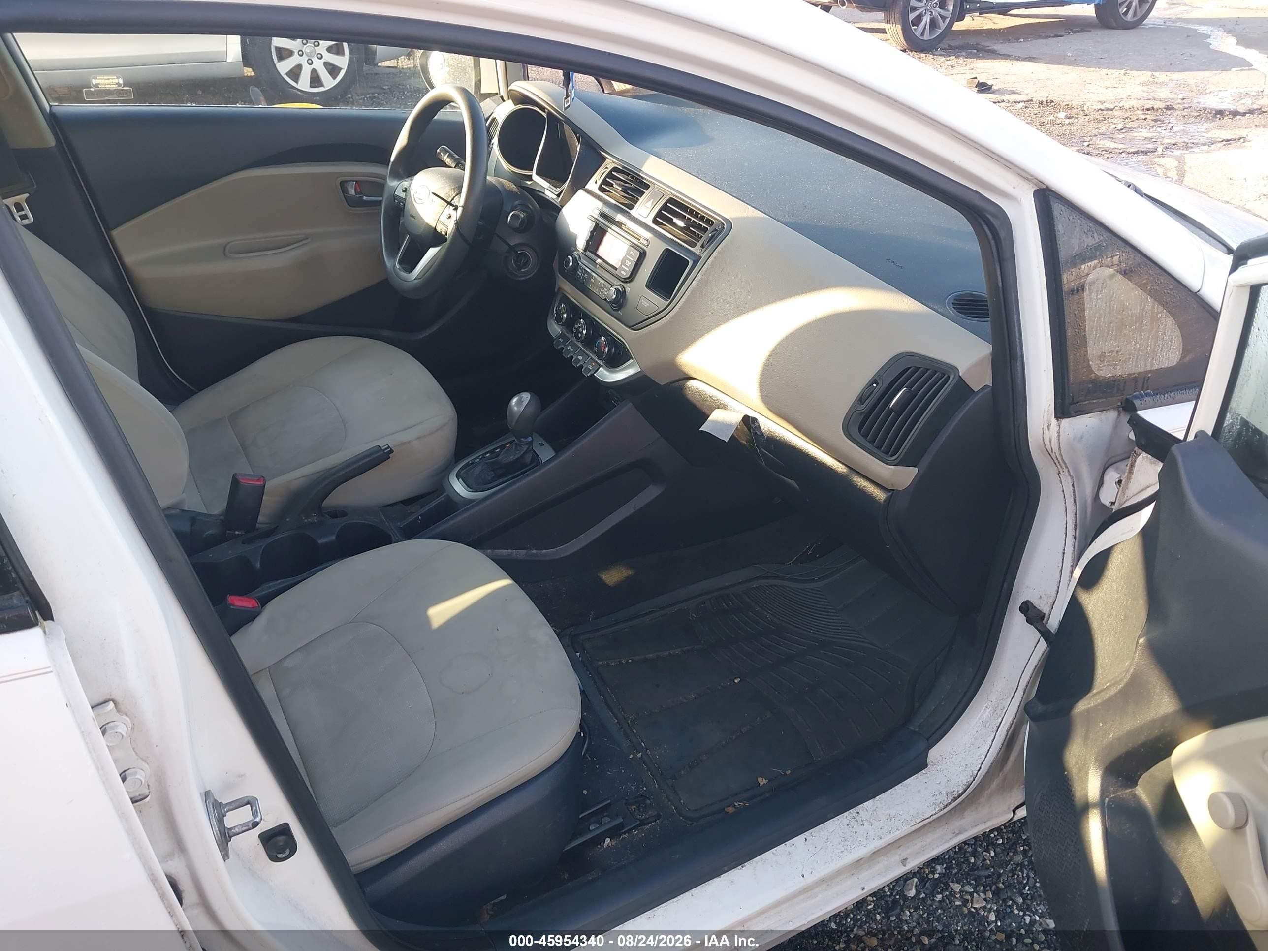 2013 Kia Rio Lx White vin: KNADM4A34D6111284