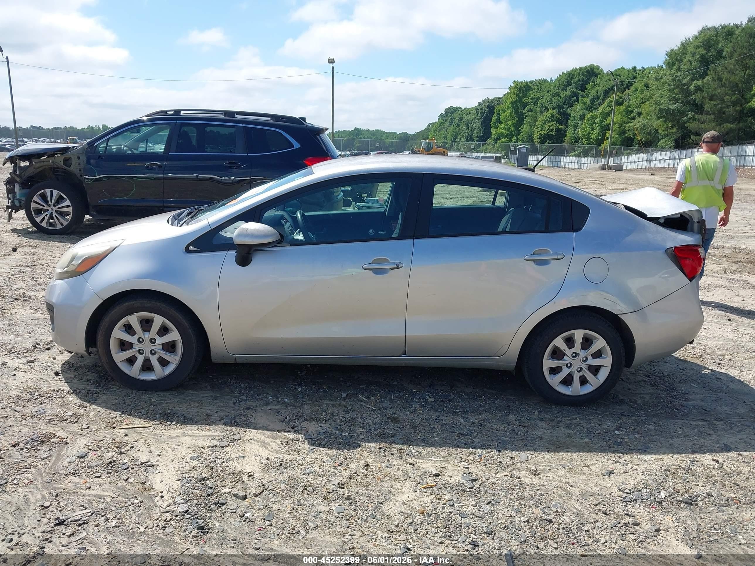 2013 Kia Rio Lx Silver vin: KNADM4A34D6209859