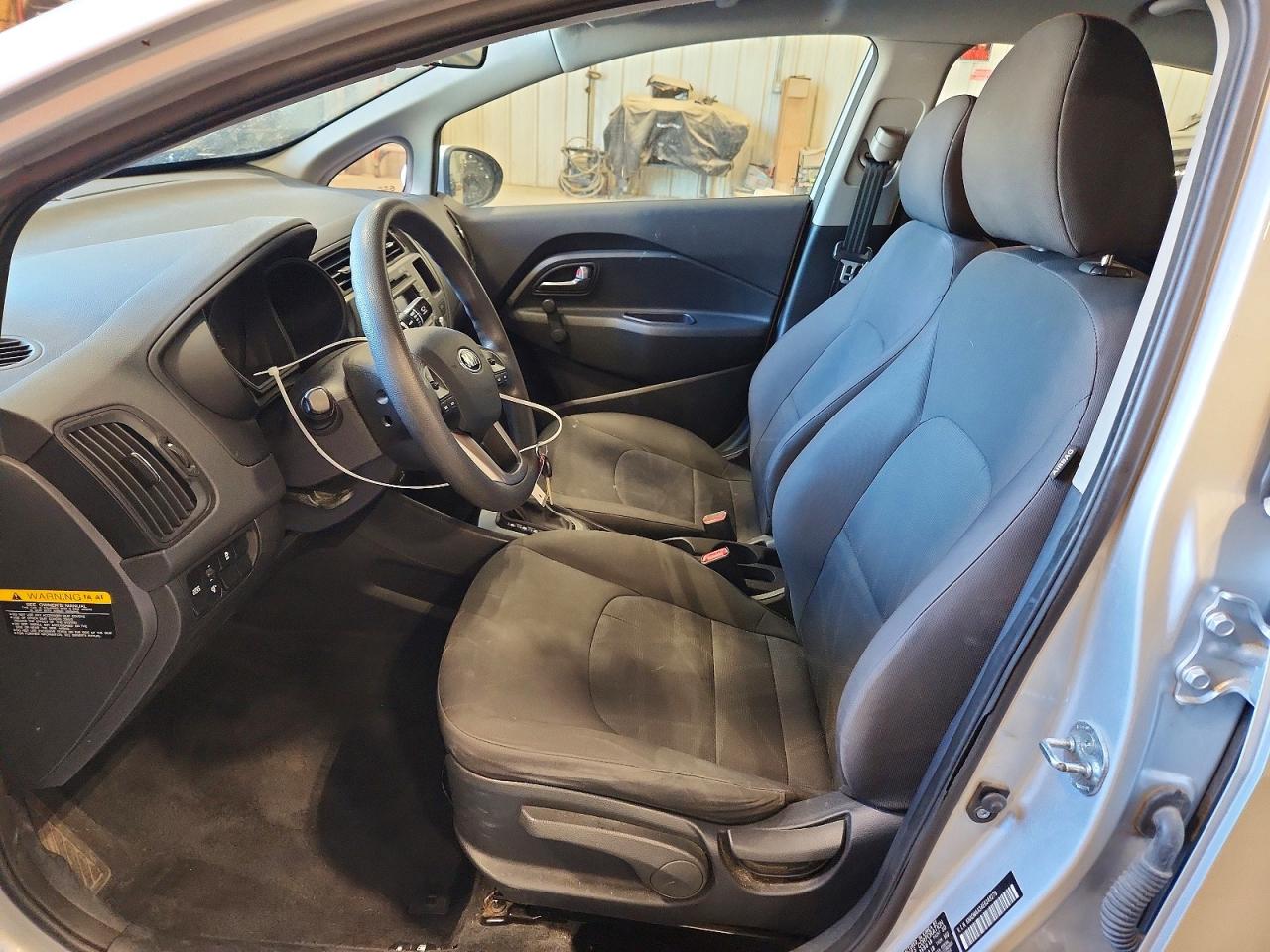 2014 Kia Rio Lx Silver vin: KNADM4A34E6349279