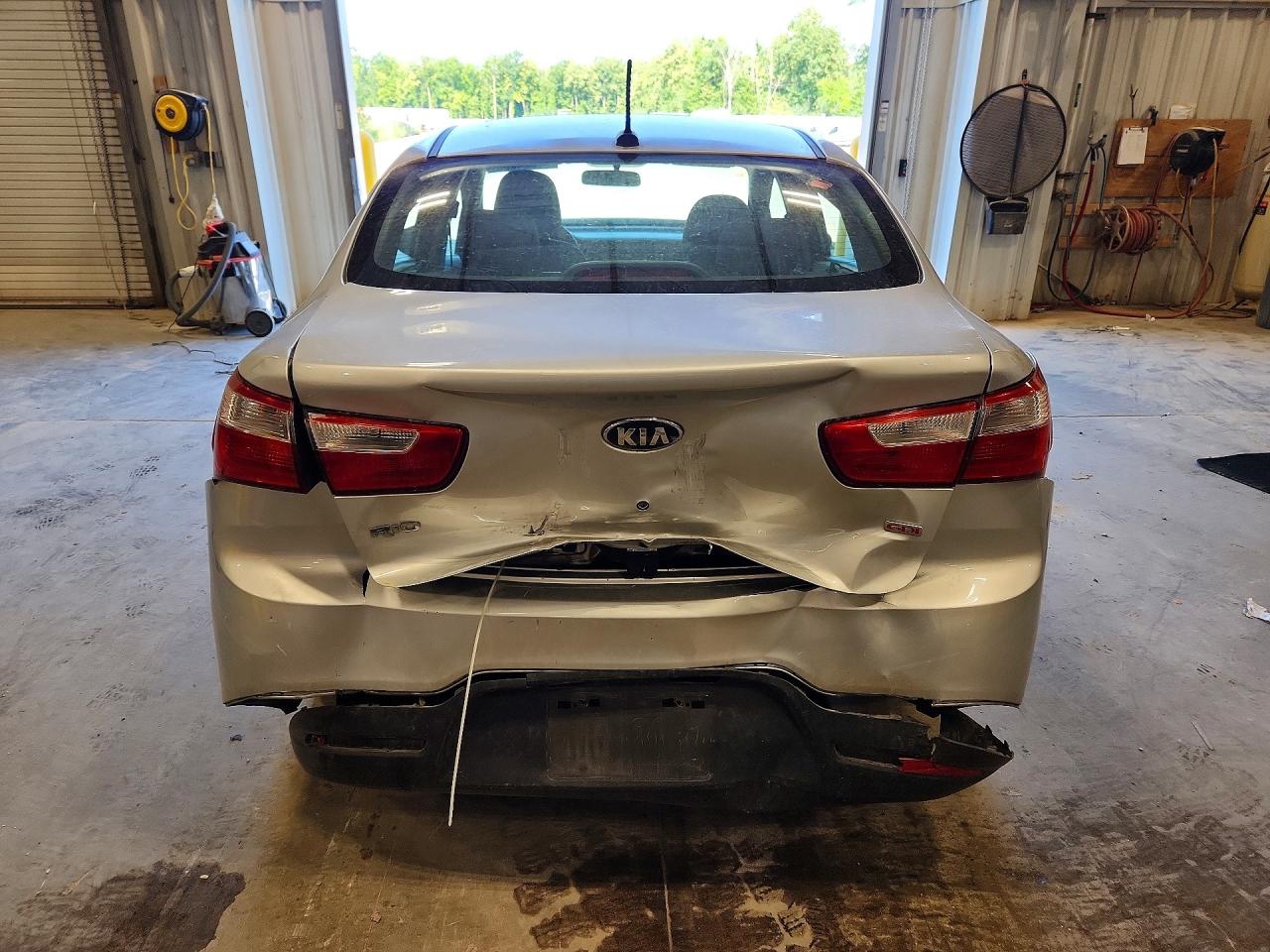 2014 Kia Rio Lx Silver vin: KNADM4A34E6349279