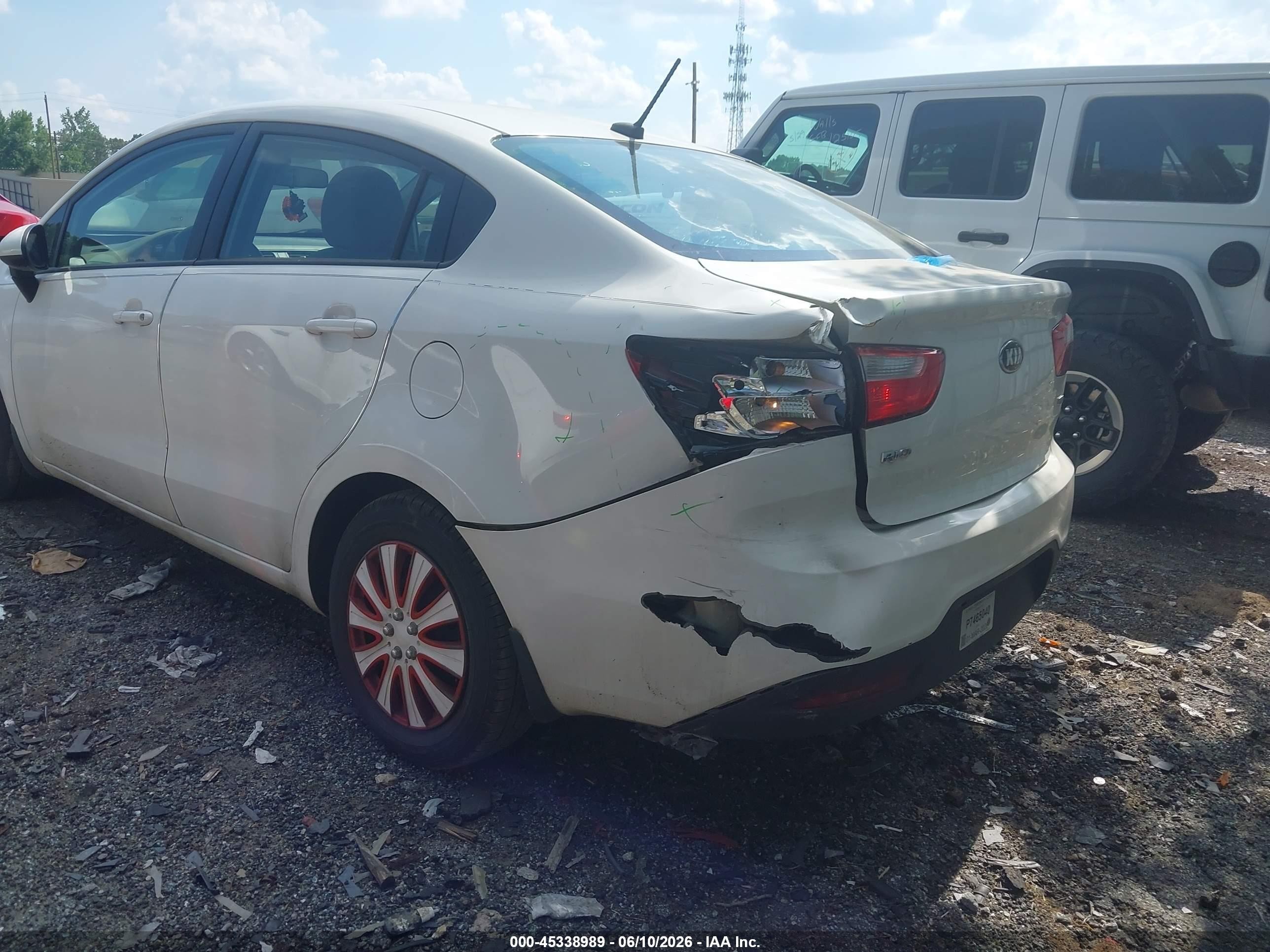2014 Kia Rio Lx White vin: KNADM4A34E6377857