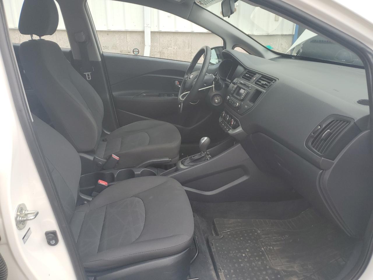 2015 Kia Rio Lx White vin: KNADM4A34F6455815