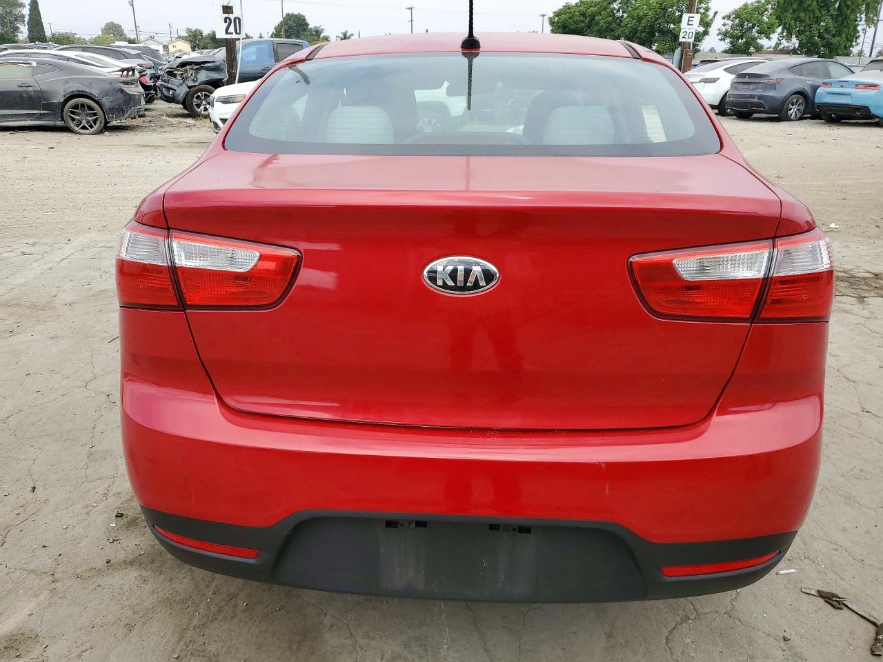 2015 Kia Rio Lx Red vin: KNADM4A34F6462425