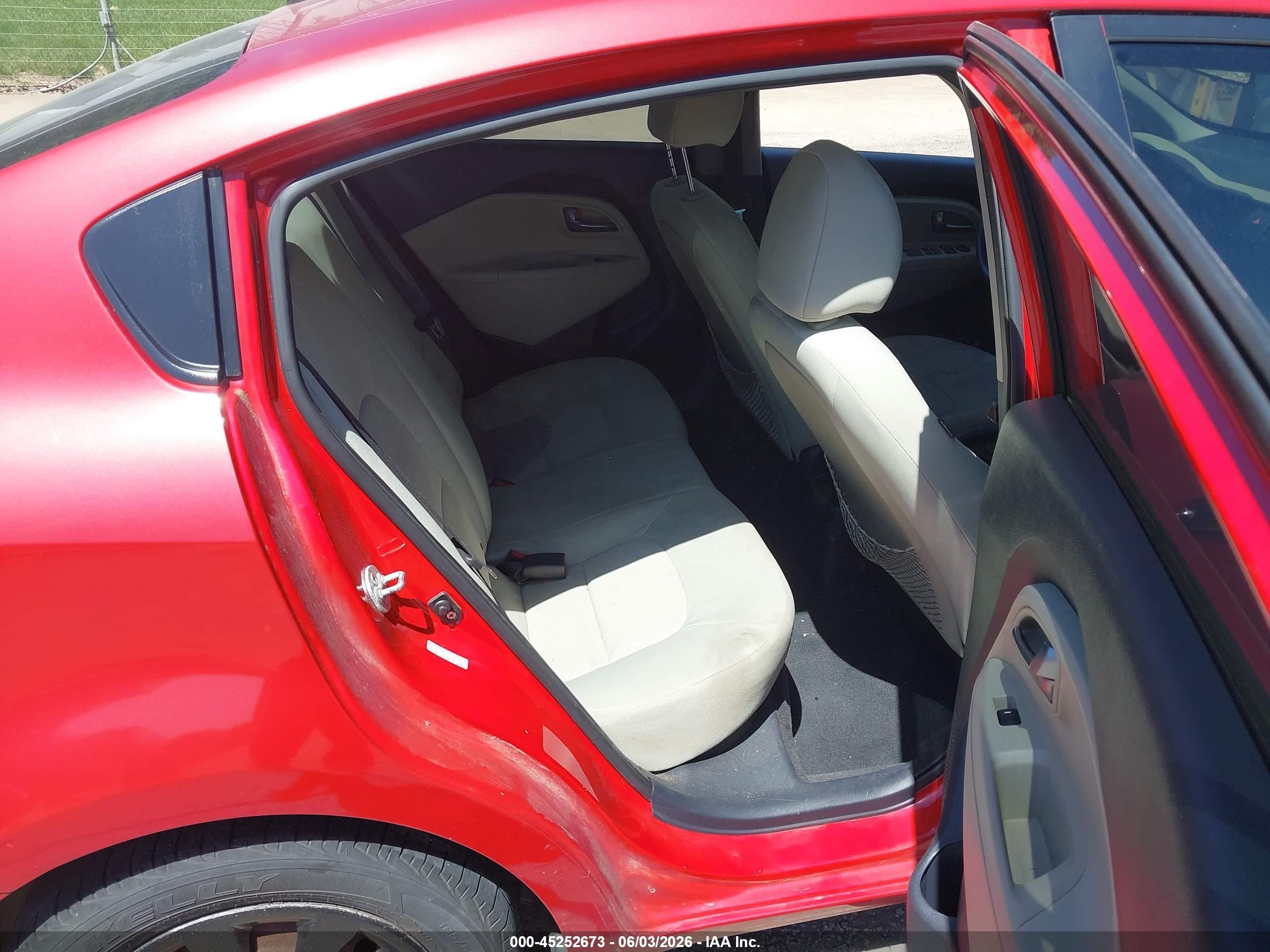 2013 Kia Rio Lx Red vin: KNADM4A35D6106790