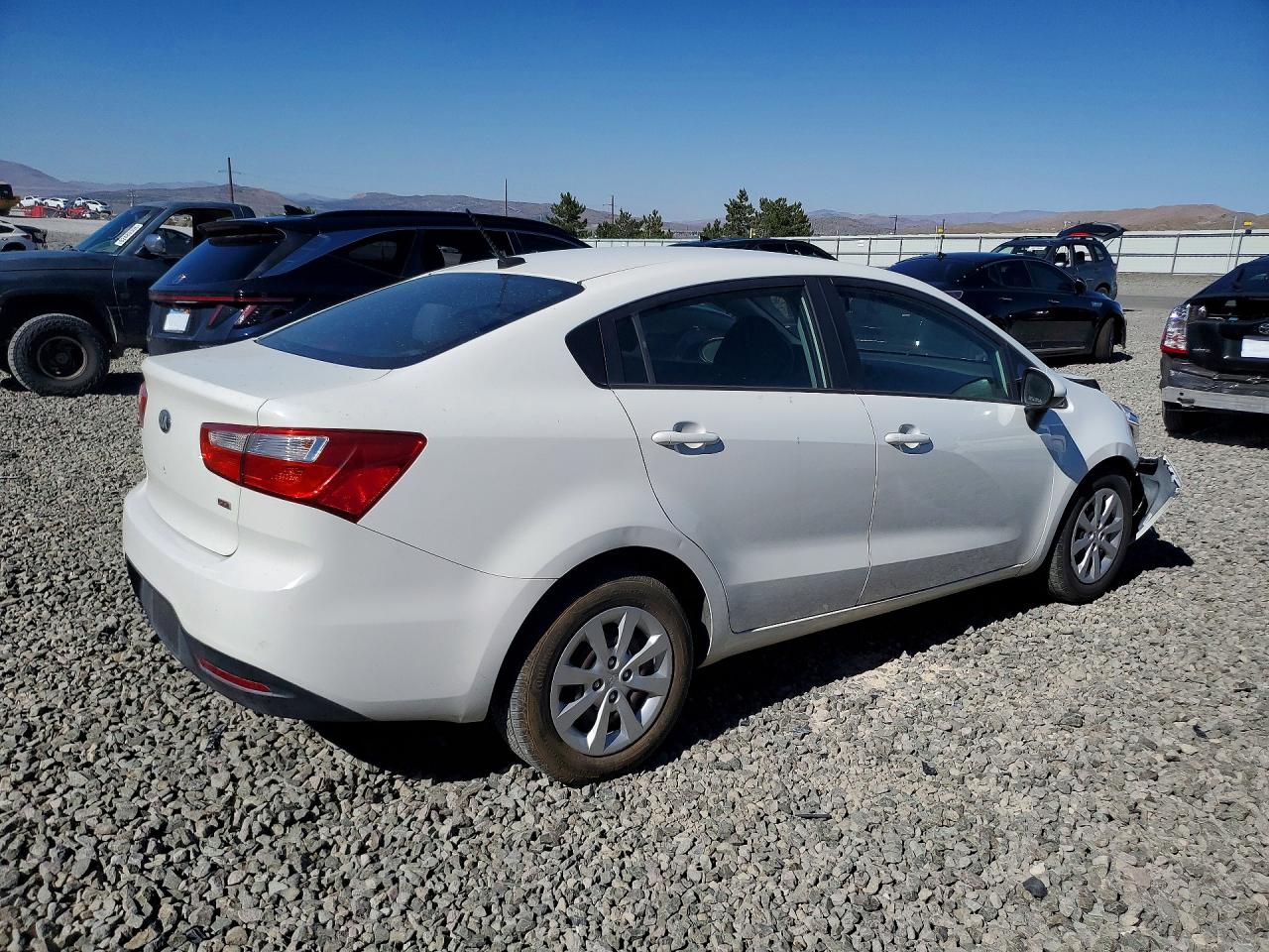 2013 Kia Rio Lx White vin: KNADM4A35D6147923