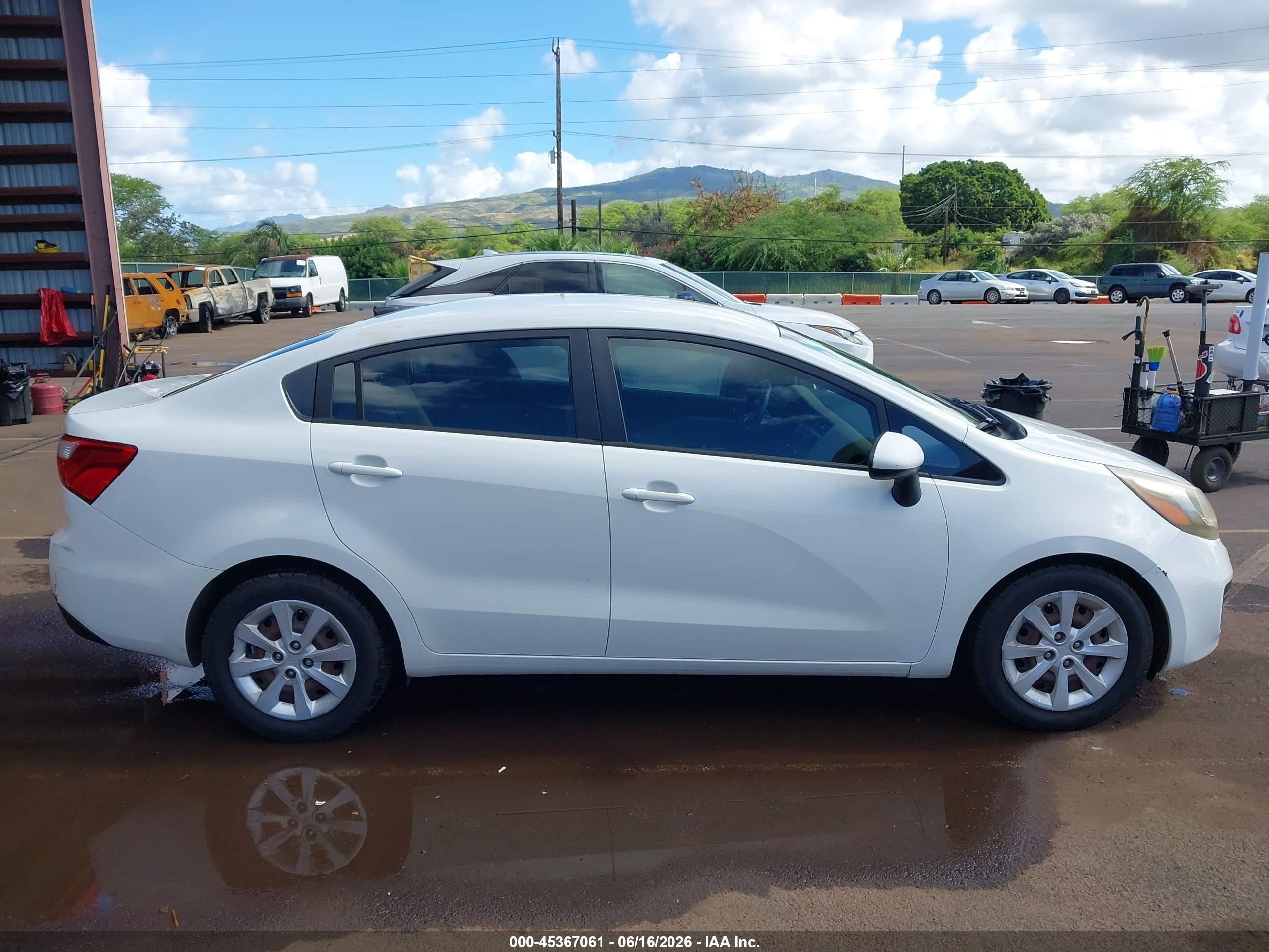 2013 Kia Rio Lx White vin: KNADM4A35D6183322