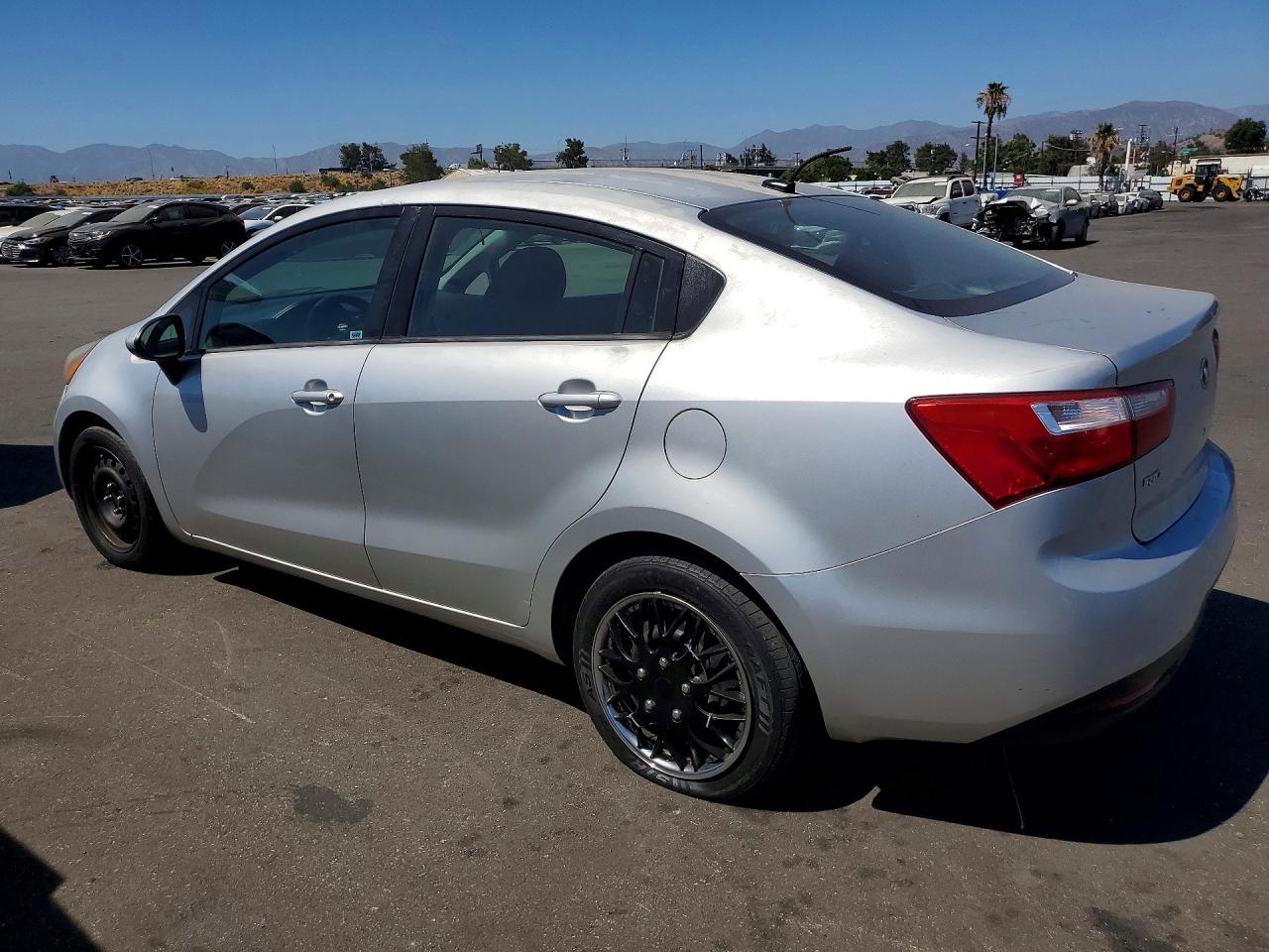 2014 Kia Rio Lx Silver vin: KNADM4A35E6354619