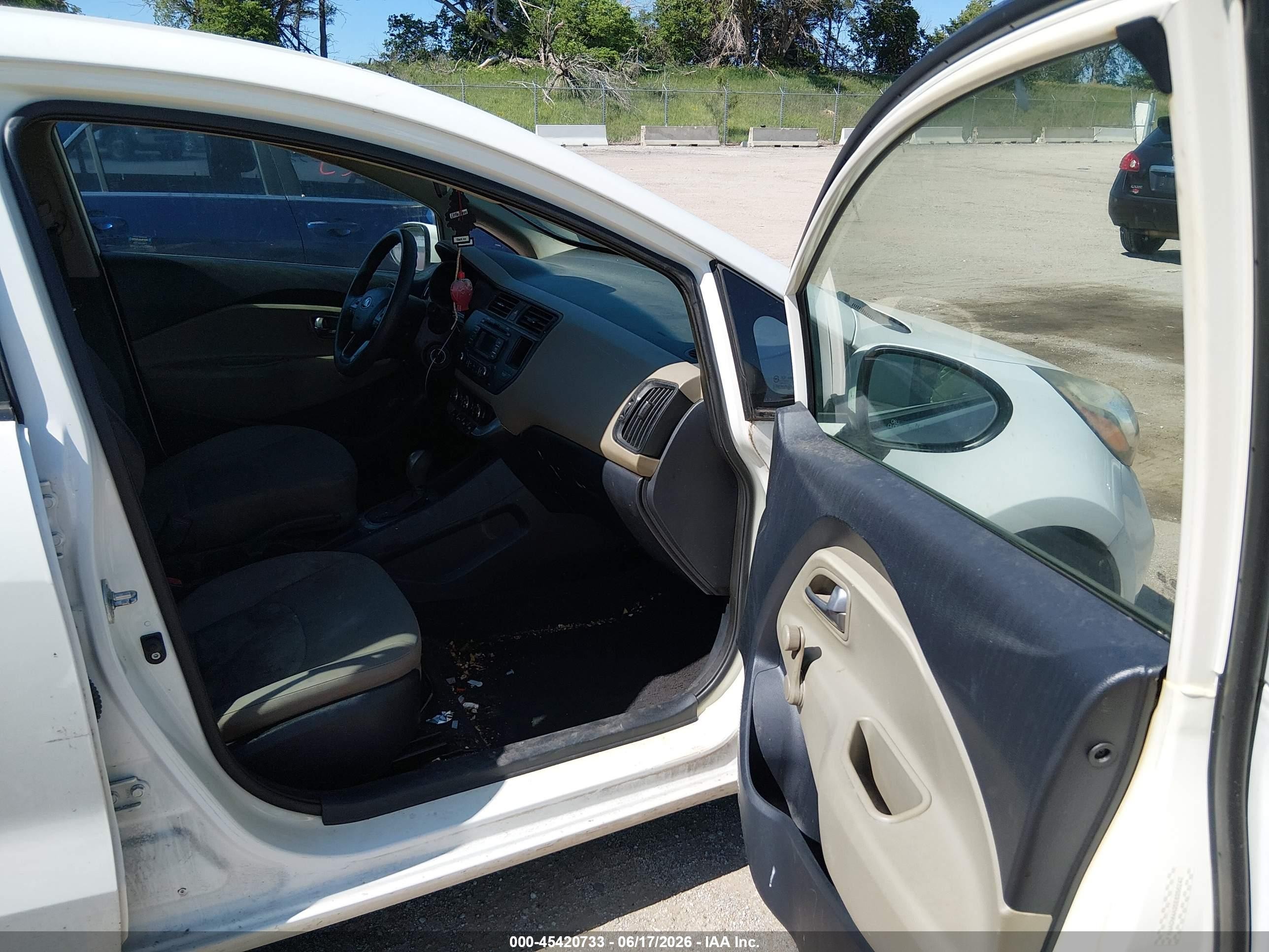 2014 Kia Rio Lx White vin: KNADM4A35E6356242