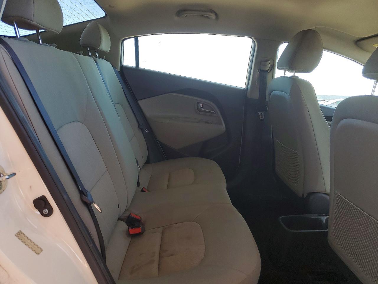 2015 Kia Rio Lx Белый vin: KNADM4A35F6436111