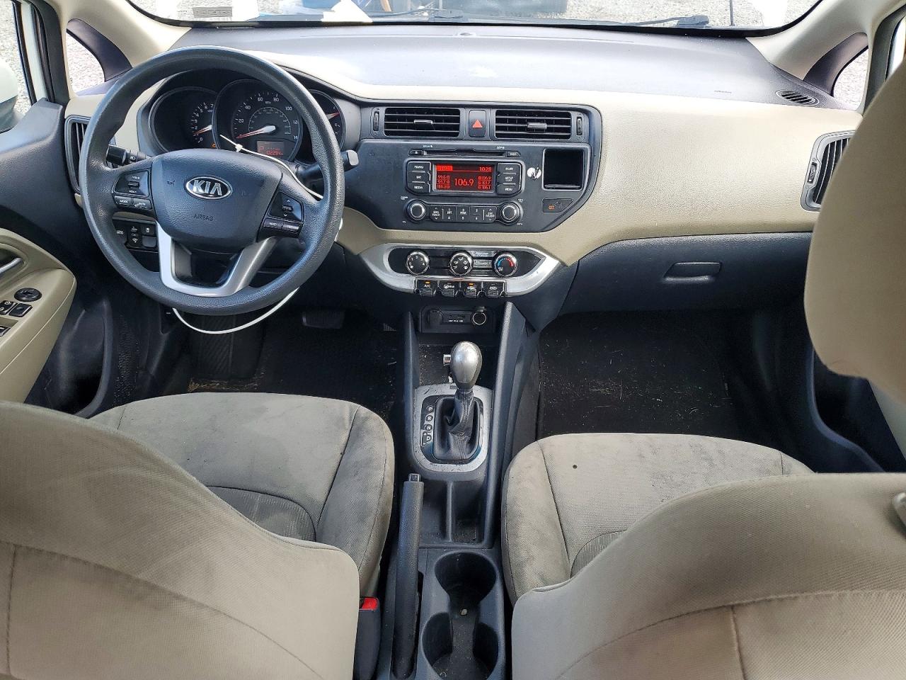 2015 Kia Rio Lx Белый vin: KNADM4A35F6466614