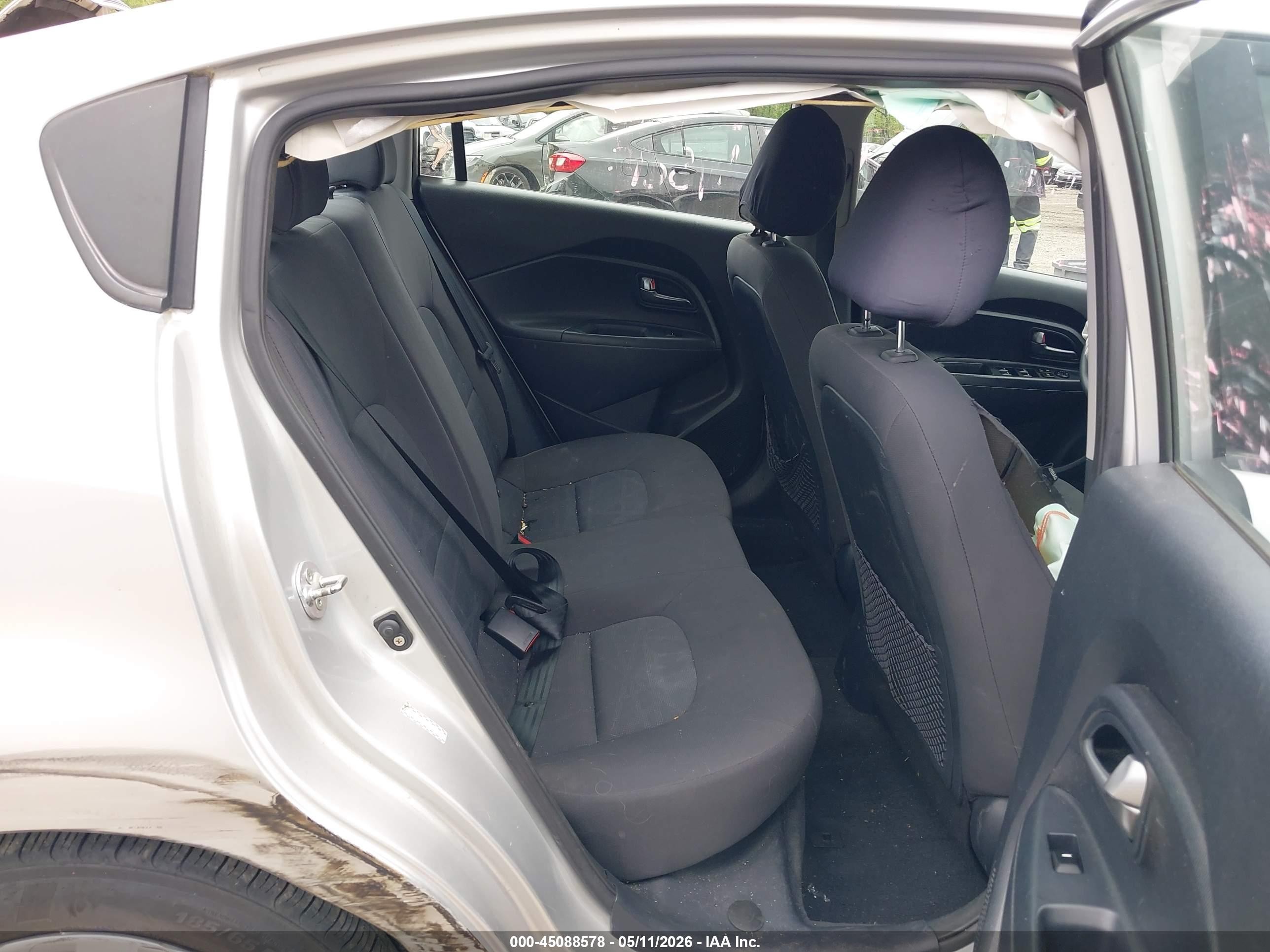 2013 Kia Rio Lx Silver vin: KNADM4A36D6178324