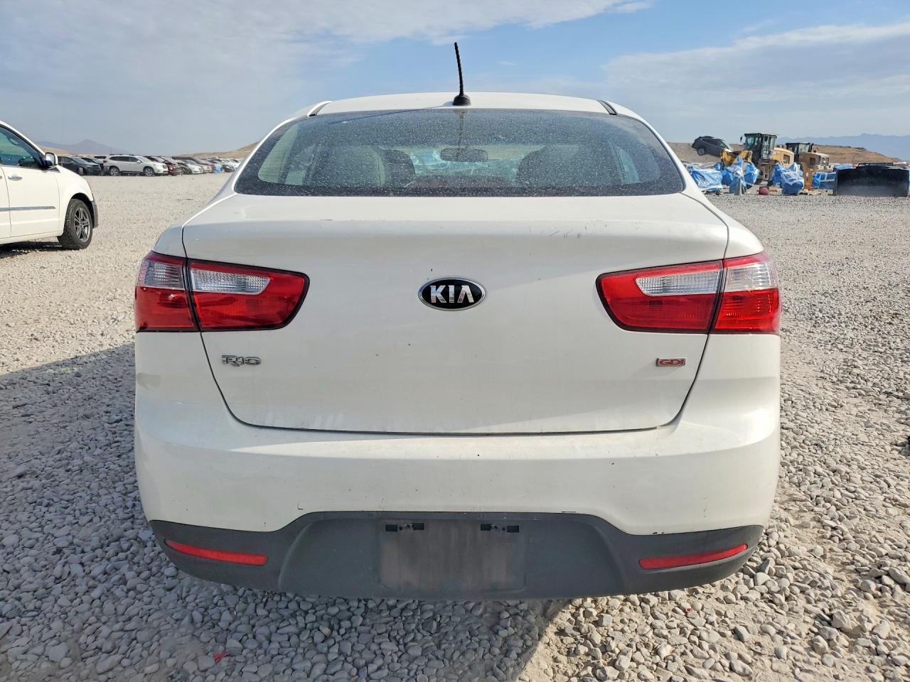 2015 Kia Rio Lx White vin: KNADM4A36F6485110