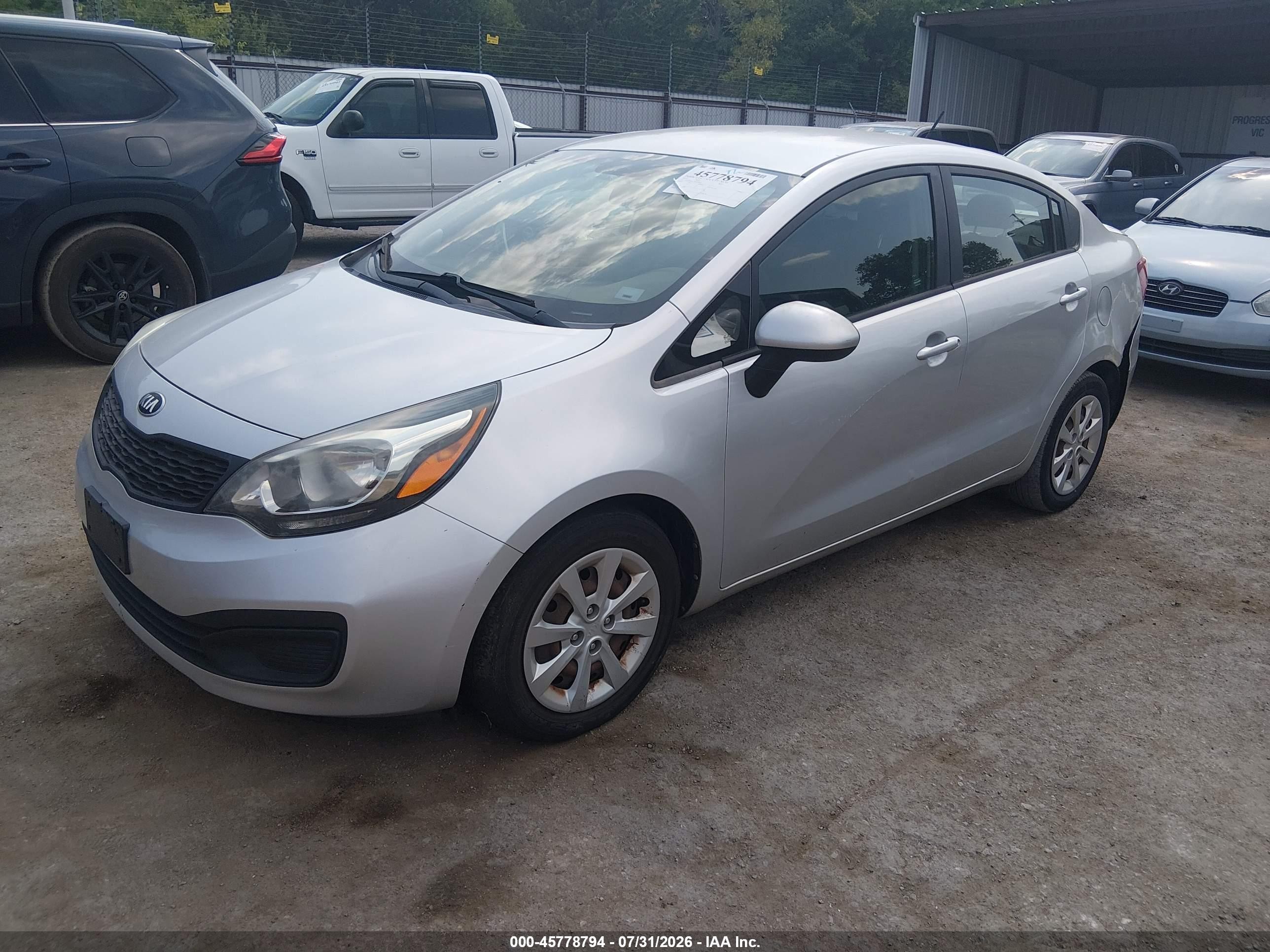 2014 Kia Rio Lx Silver vin: KNADM4A37E6400600