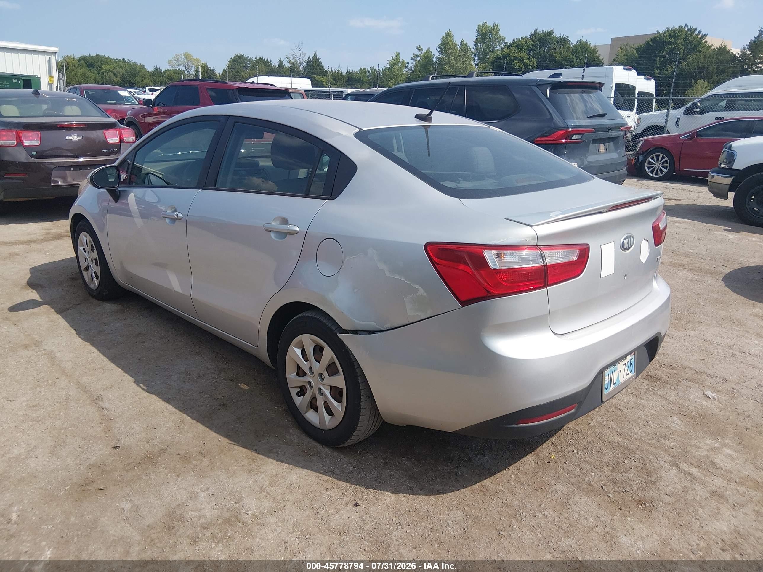 2014 Kia Rio Lx Silver vin: KNADM4A37E6400600