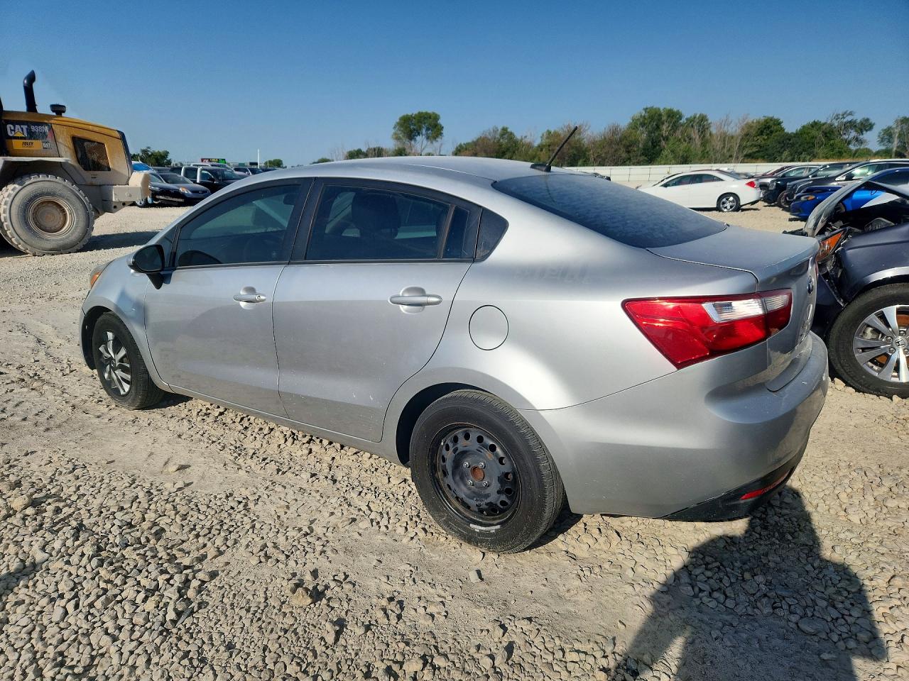 2015 Kia Rio Lx Silver vin: KNADM4A37F6528000