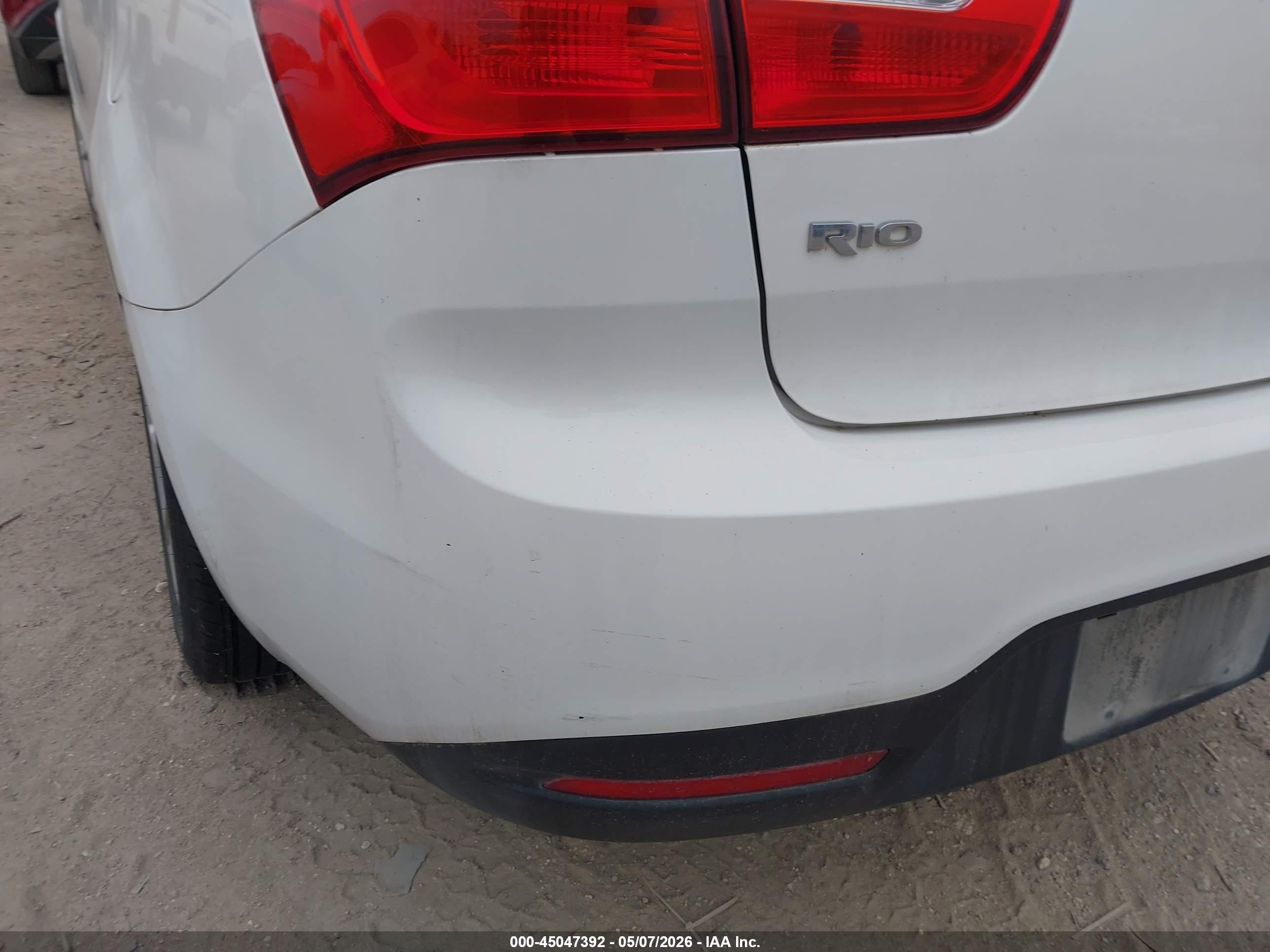 2012 Kia Rio Lx White vin: KNADM4A38C6068339