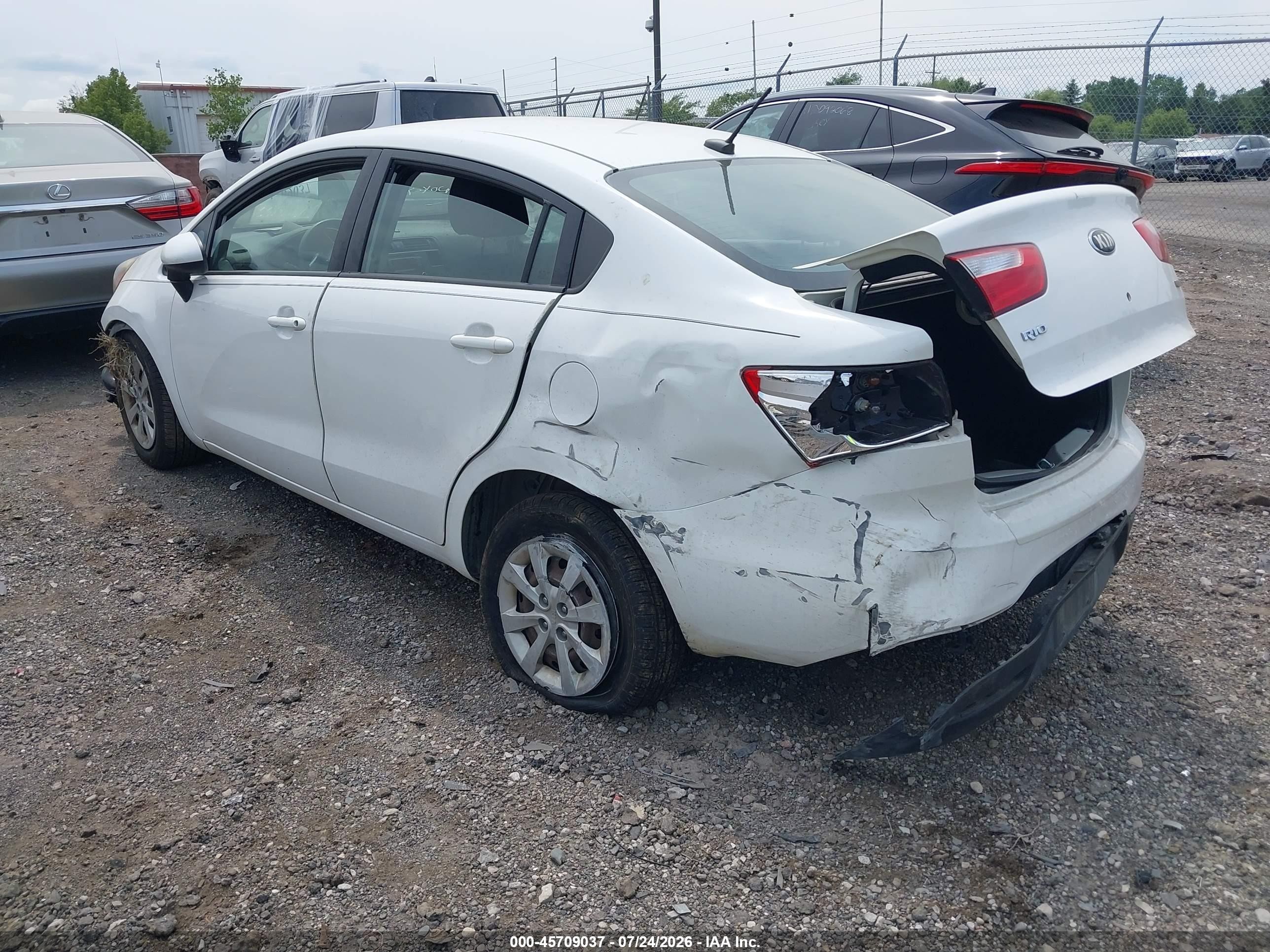 2013 Kia Rio Lx Белый vin: KNADM4A38D6141159