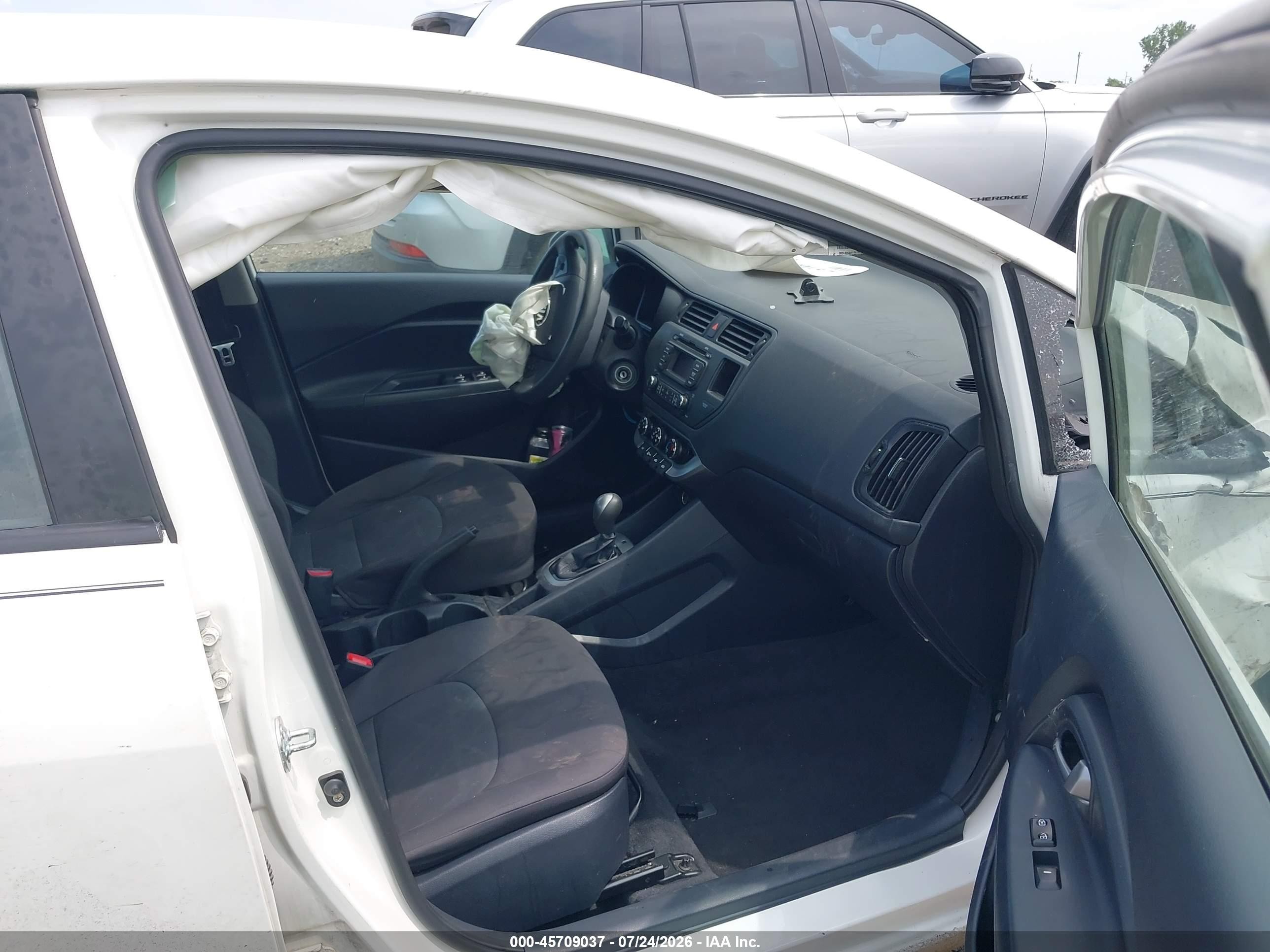 2013 Kia Rio Lx Белый vin: KNADM4A38D6141159