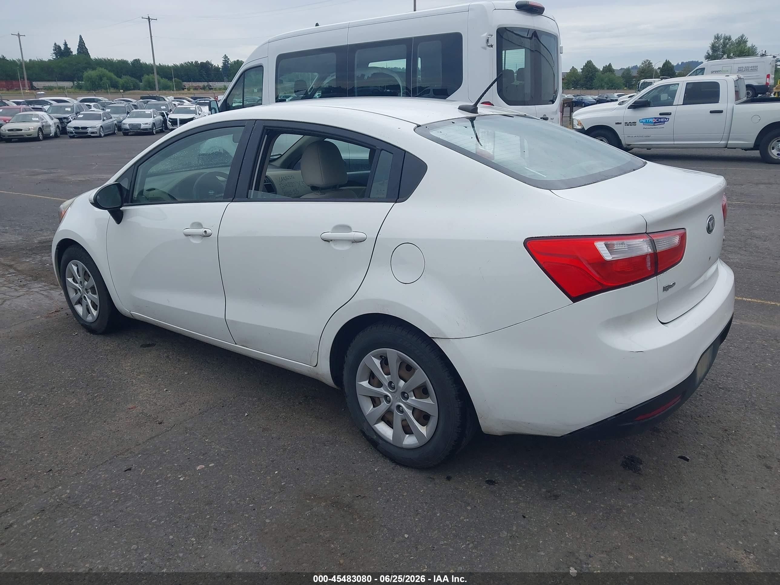 2013 Kia Rio Lx White vin: KNADM4A38D6177708