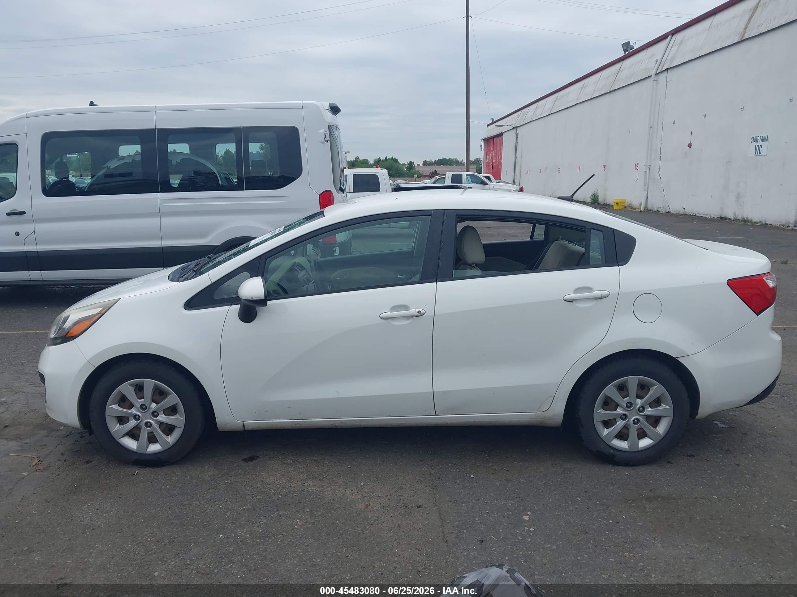 2013 Kia Rio Lx White vin: KNADM4A38D6177708