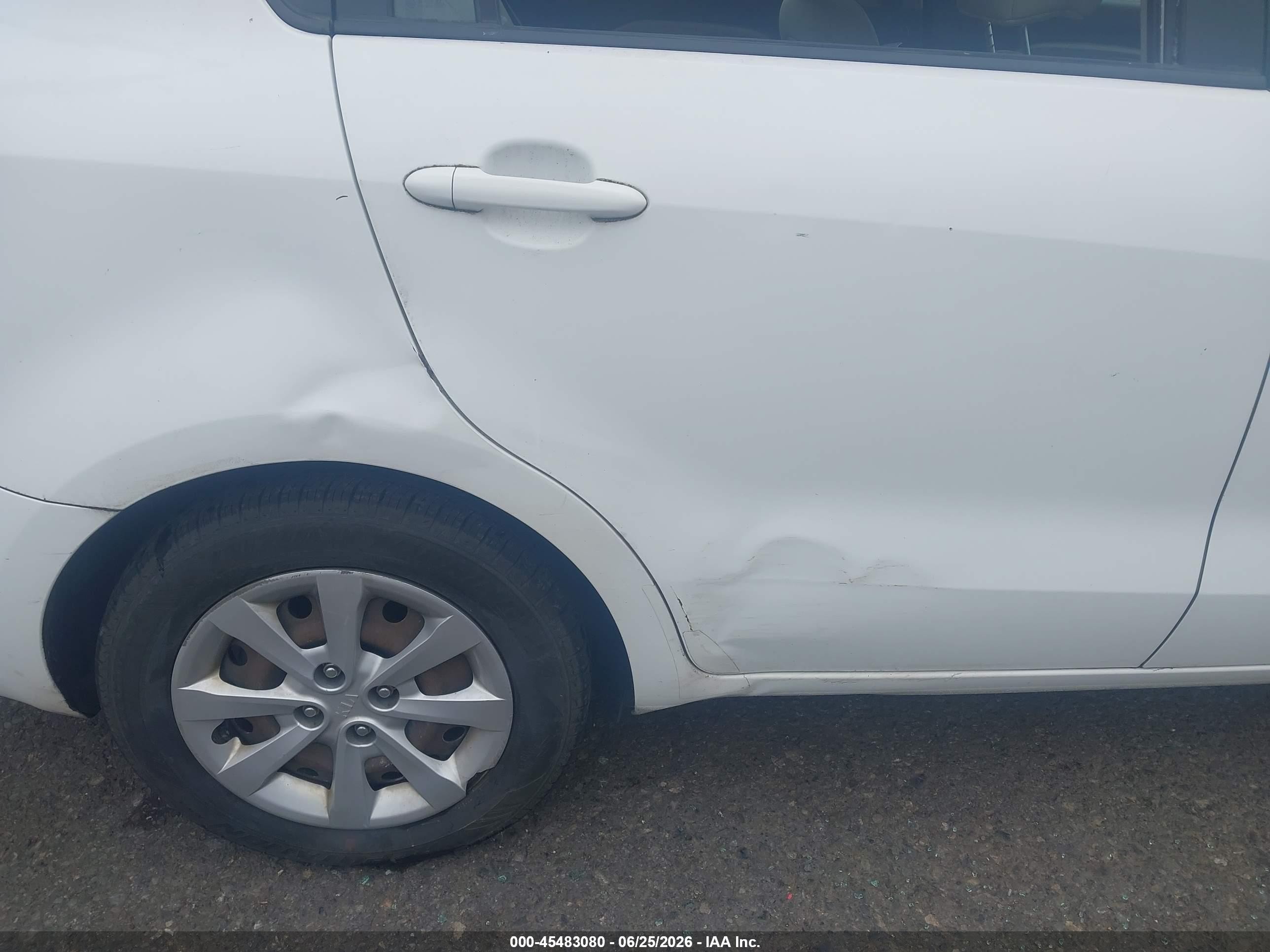 2013 Kia Rio Lx White vin: KNADM4A38D6177708