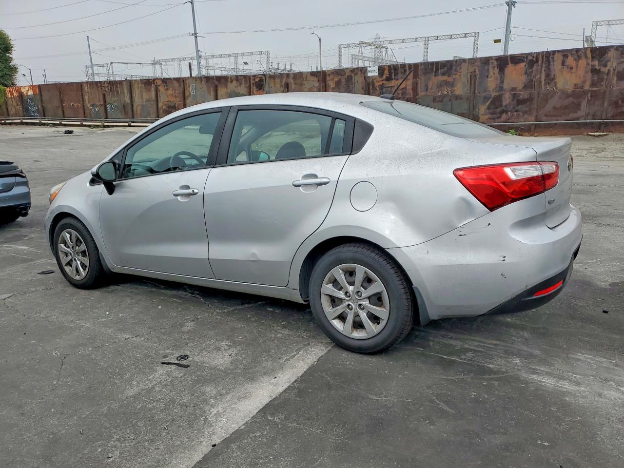2013 Kia Rio Lx Silver vin: KNADM4A38D6210674