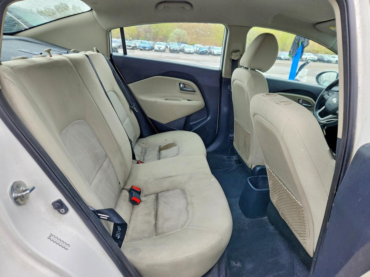 2013 Kia Rio Lx White vin: KNADM4A38D6290767