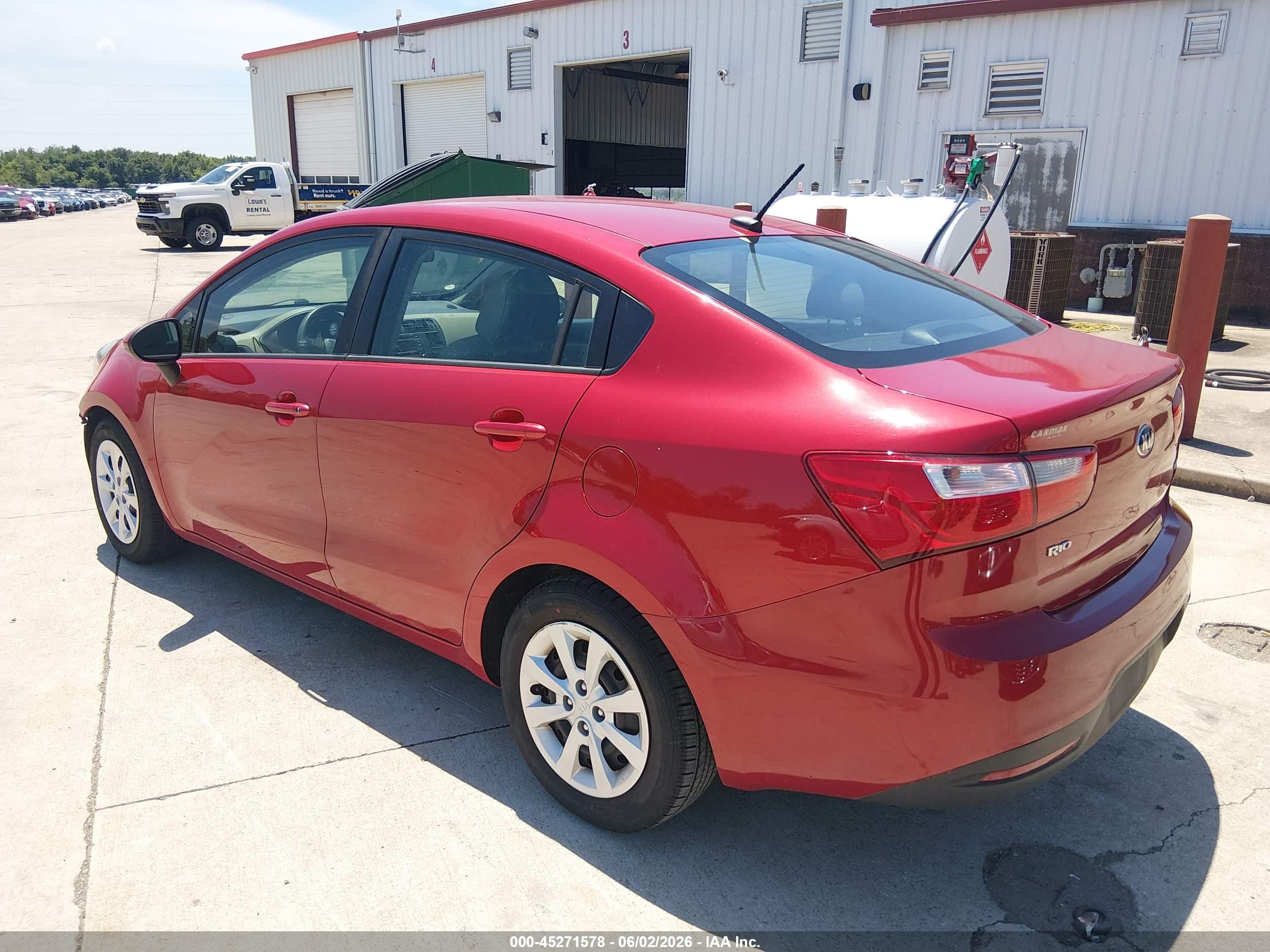 2015 Kia Rio Lx Красный vin: KNADM4A38F6455316