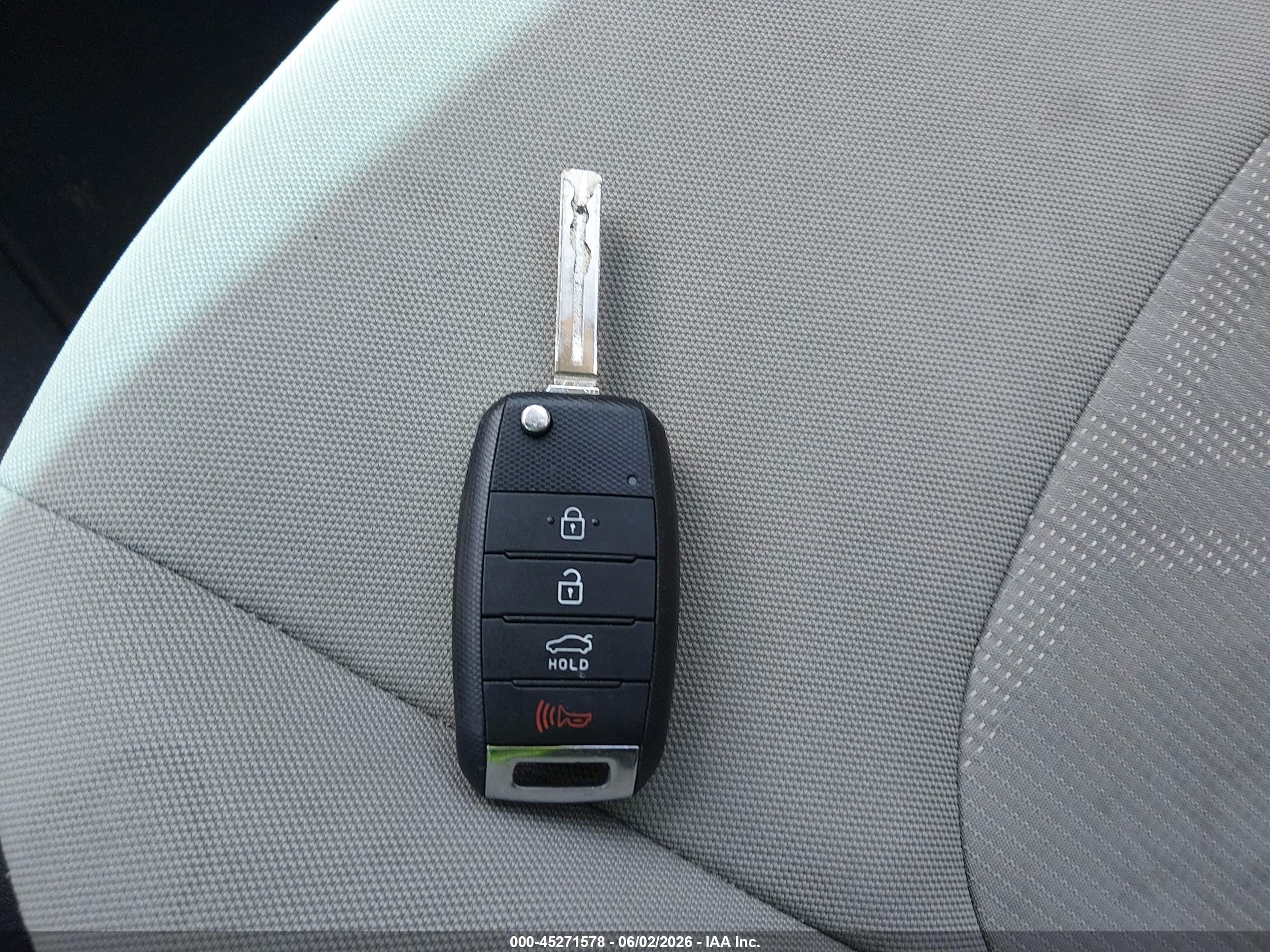 2015 Kia Rio Lx Красный vin: KNADM4A38F6455316