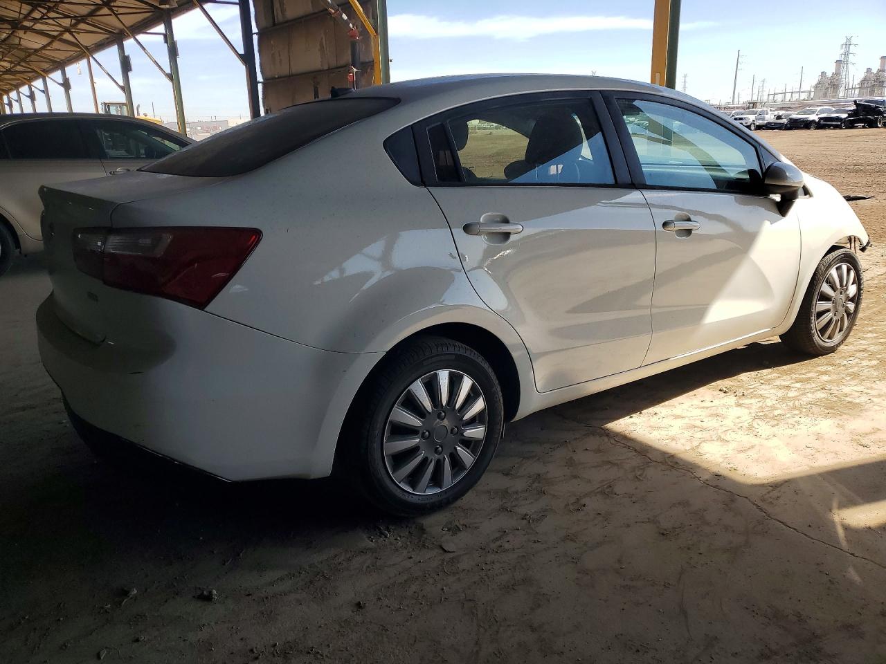 2015 Kia Rio Lx White vin: KNADM4A38F6466610