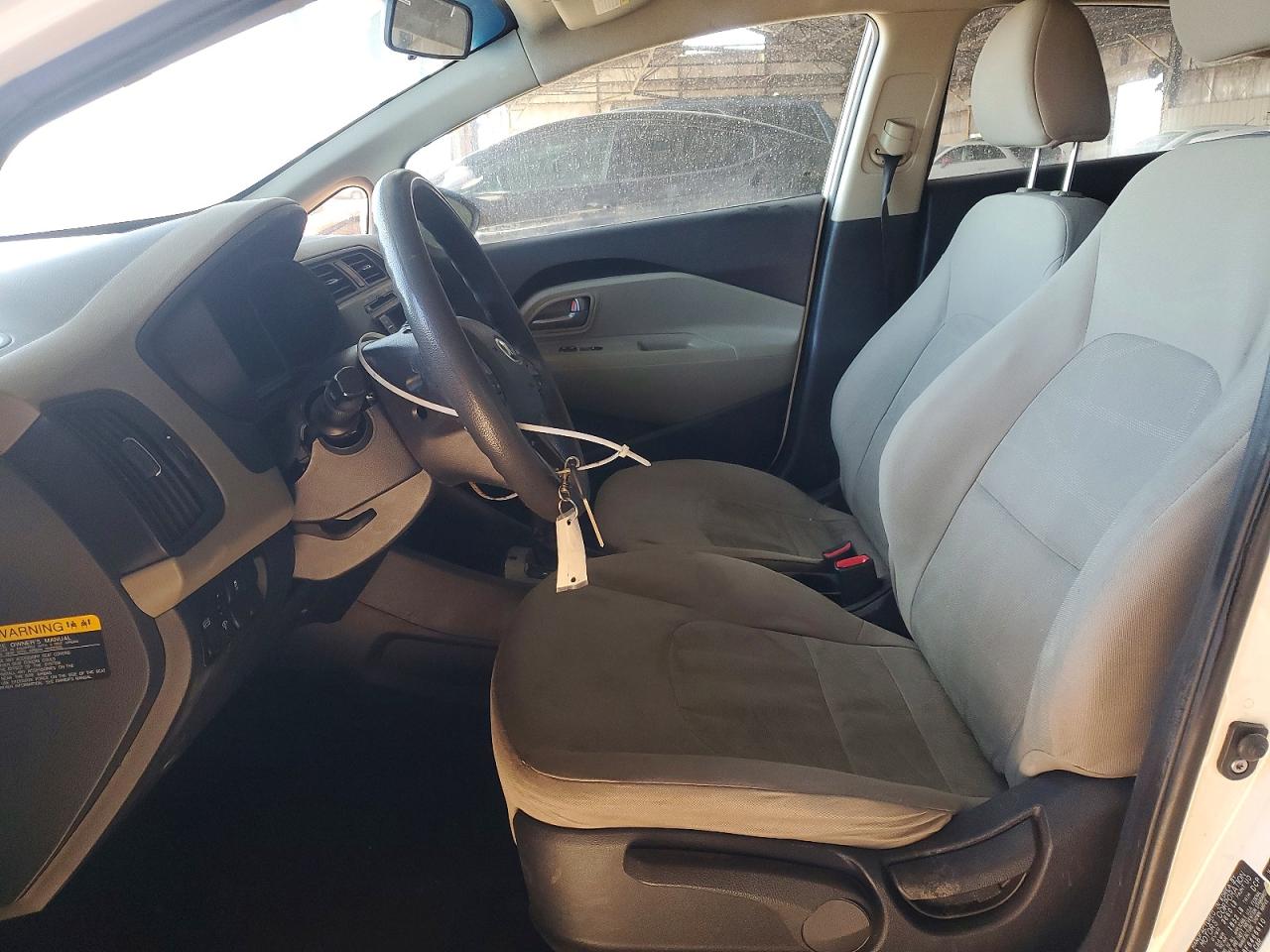 2015 Kia Rio Lx White vin: KNADM4A38F6466610