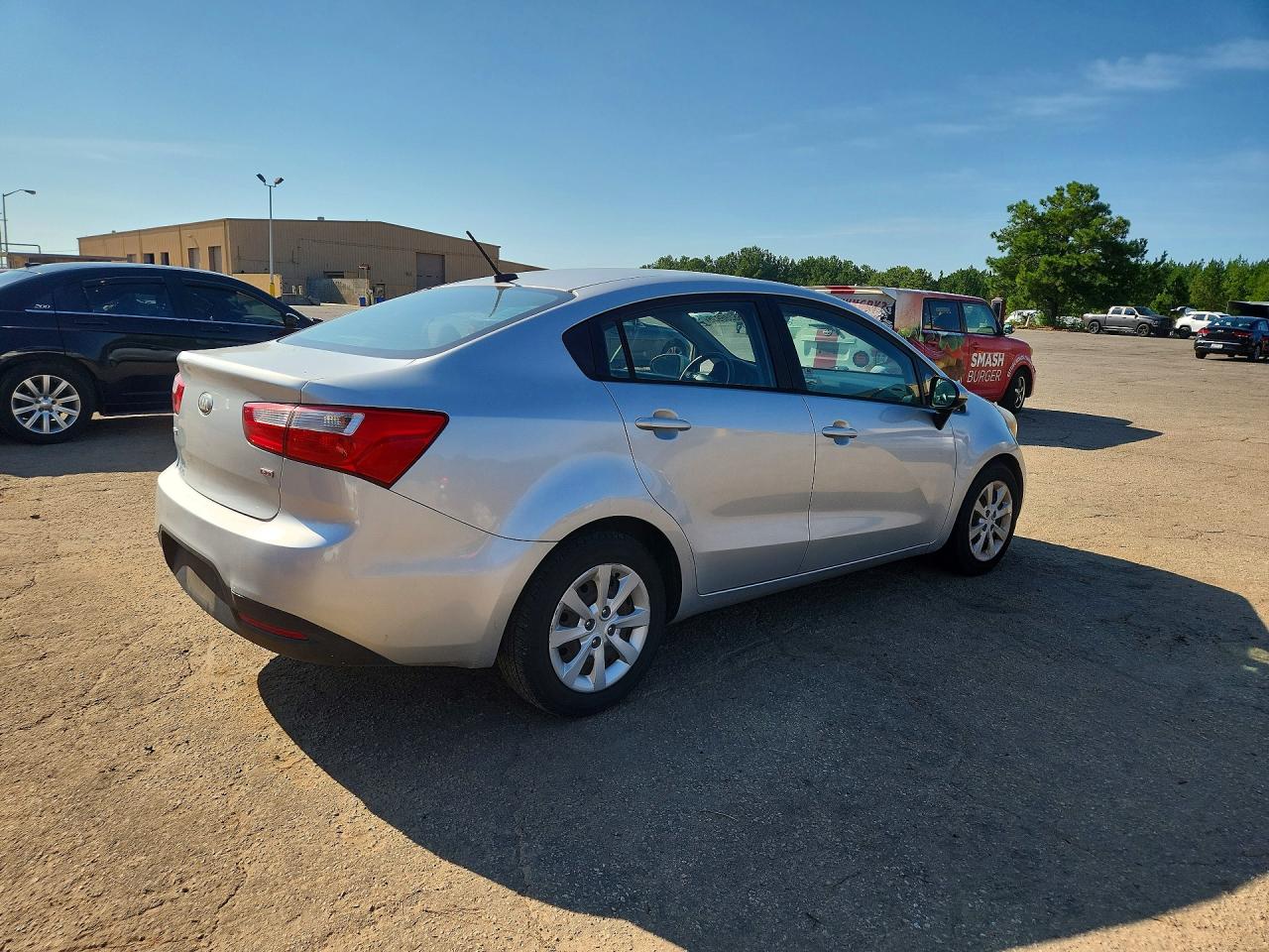 2015 Kia Rio Lx Silver vin: KNADM4A38F6469734