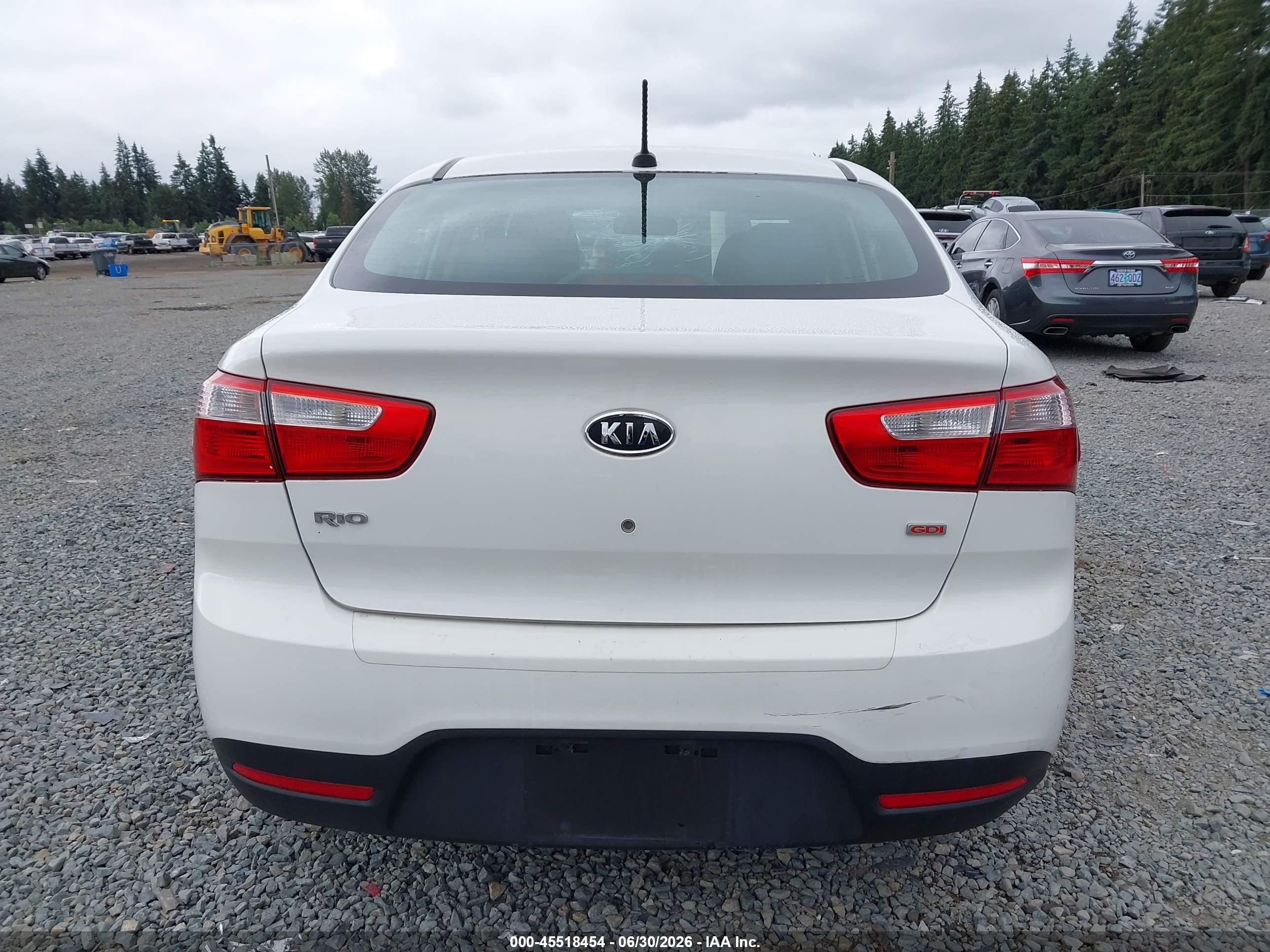 2012 Kia Rio Lx White vin: KNADM4A39C6045359