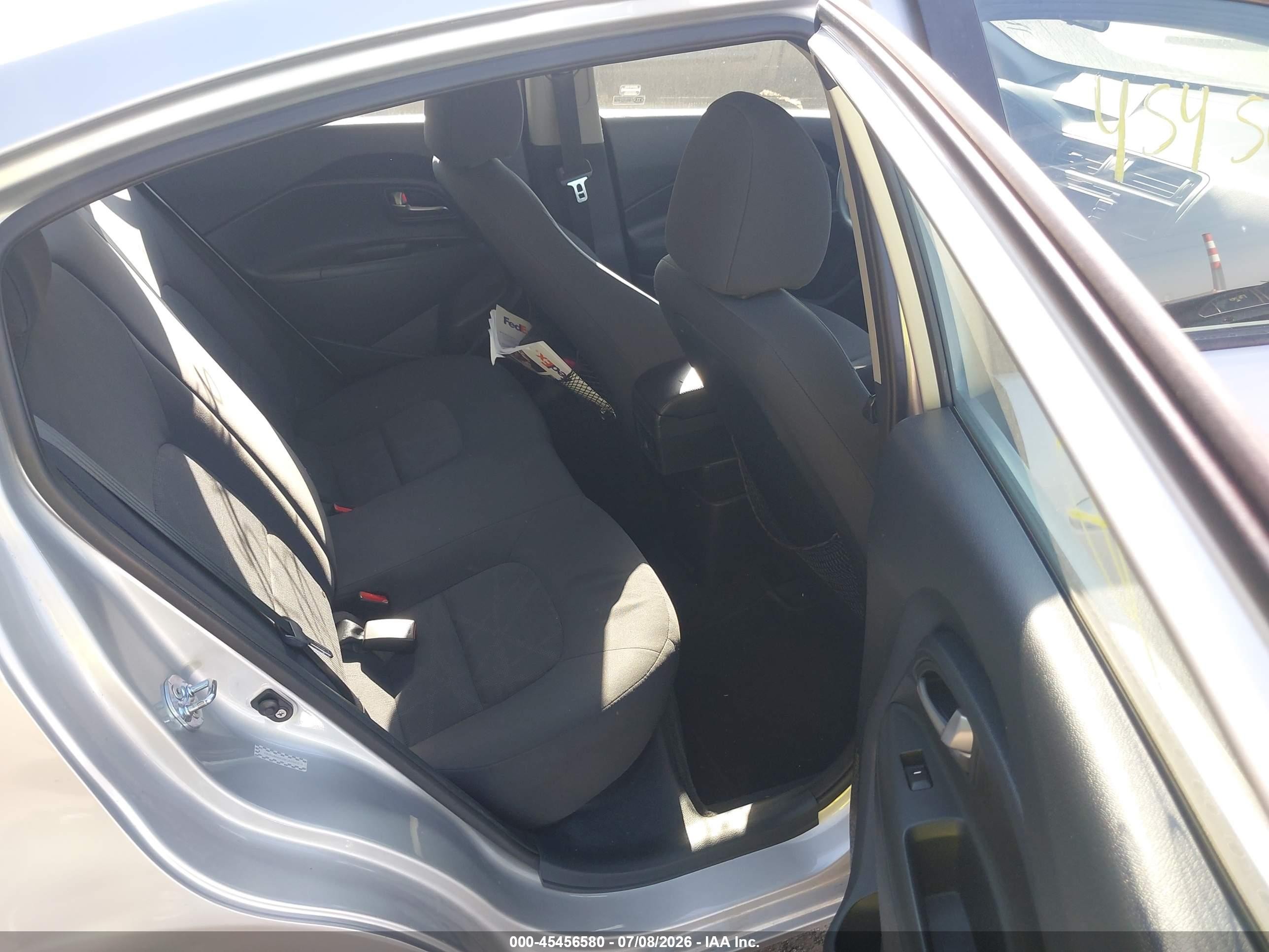 2012 Kia Rio Lx Silver vin: KNADM4A39C6094318