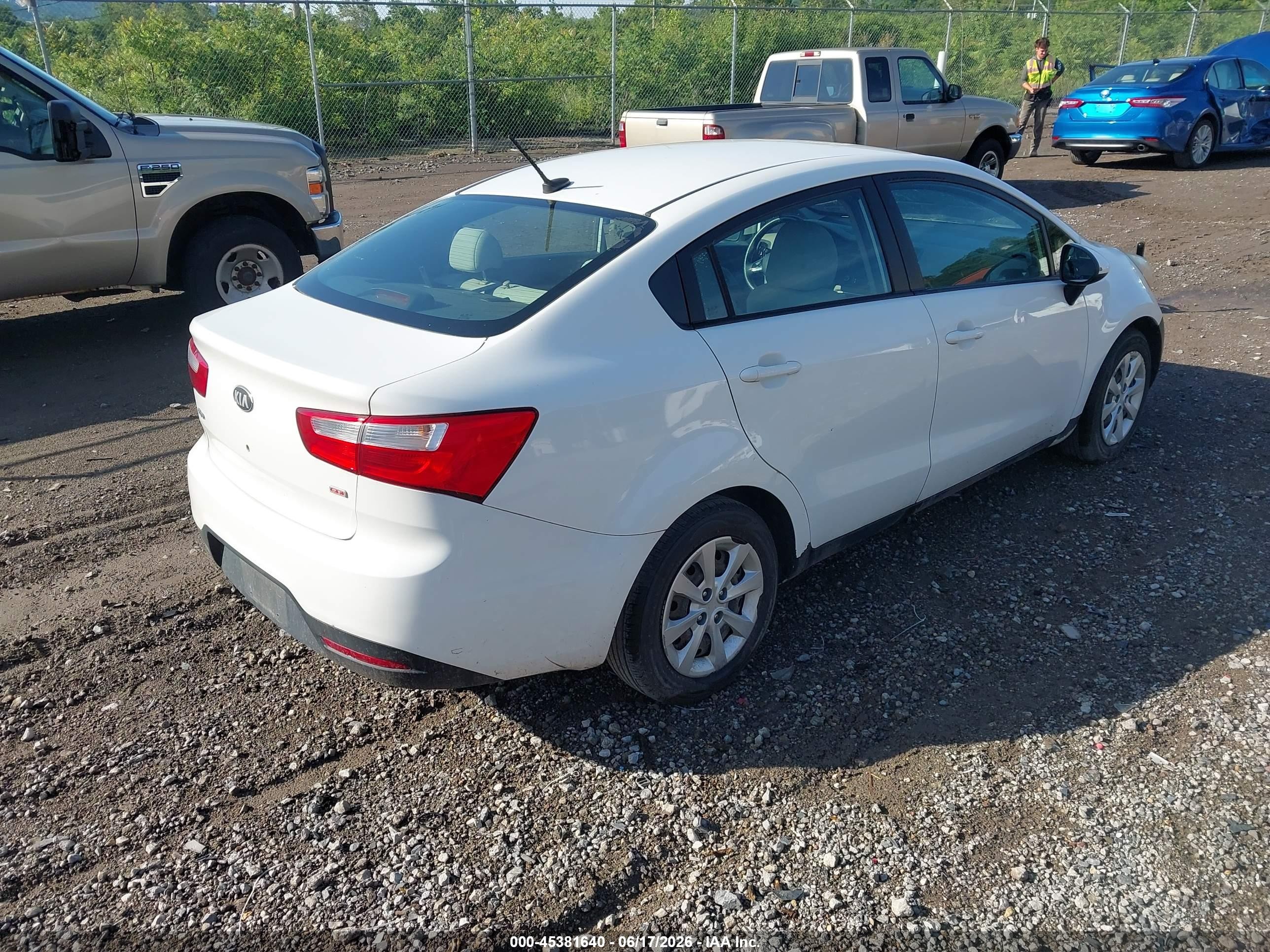 2013 Kia Rio Lx White vin: KNADM4A39D6268907