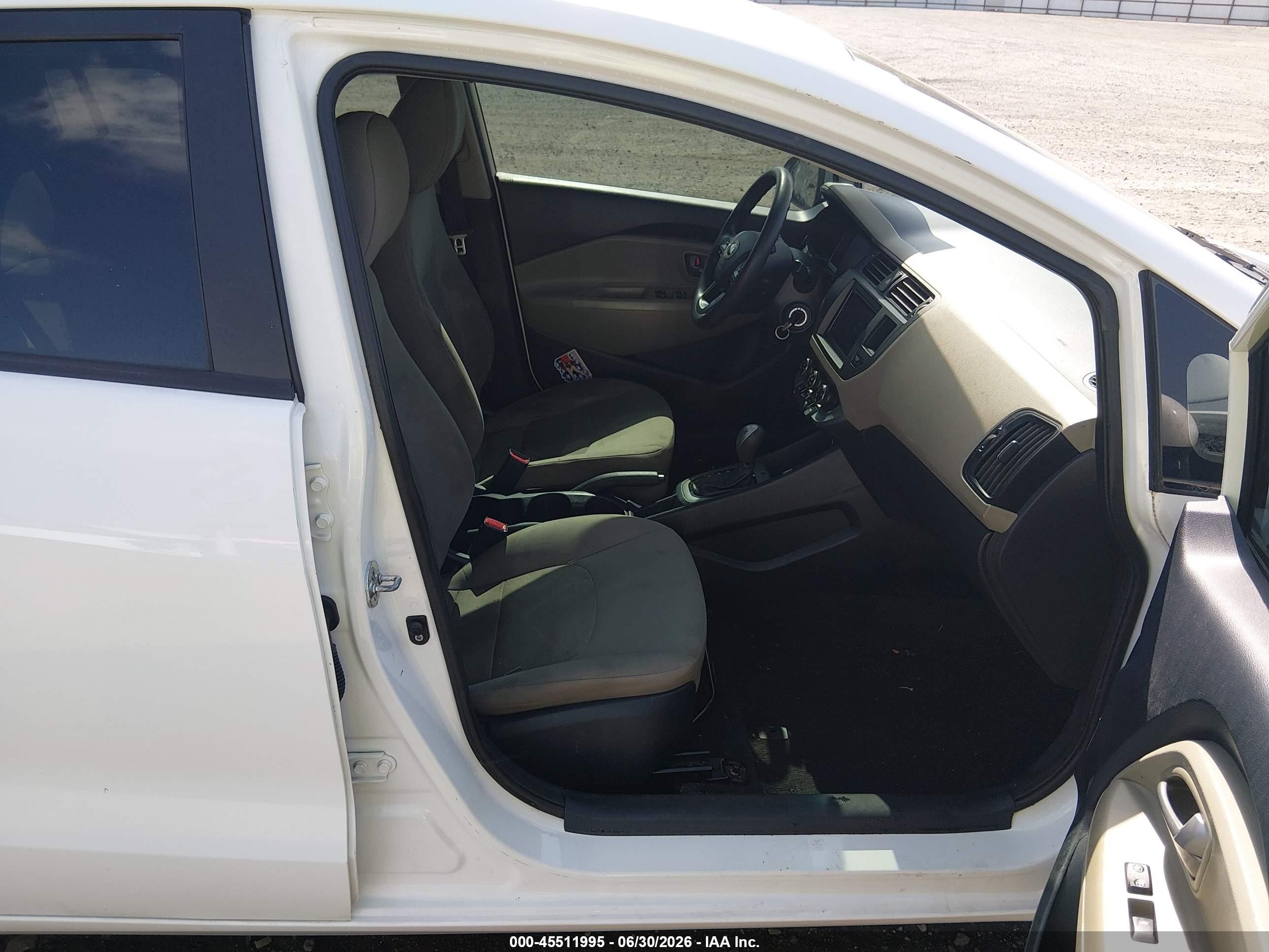 2014 Kia Rio Lx White vin: KNADM4A39E6327603
