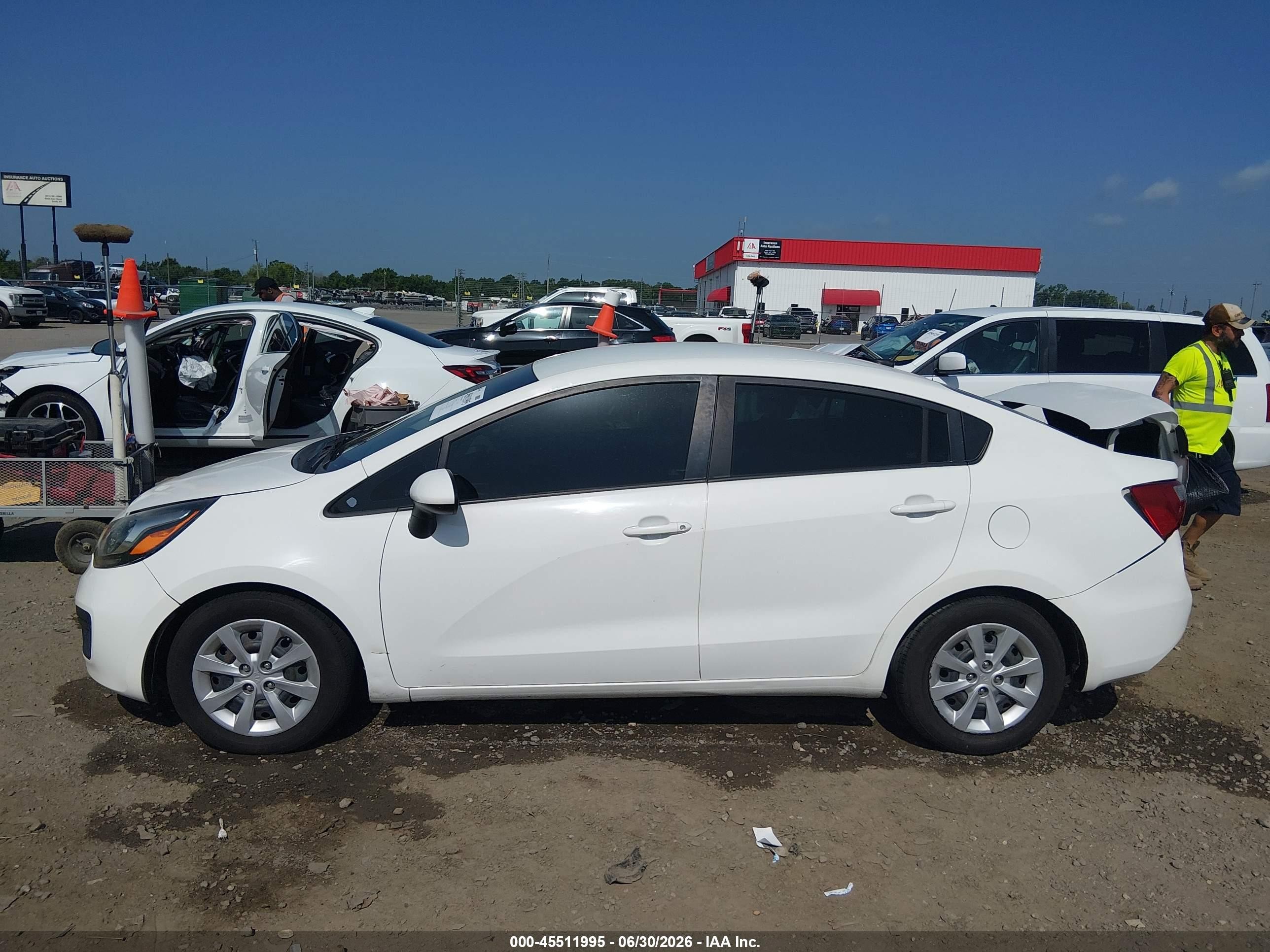 2014 Kia Rio Lx White vin: KNADM4A39E6327603