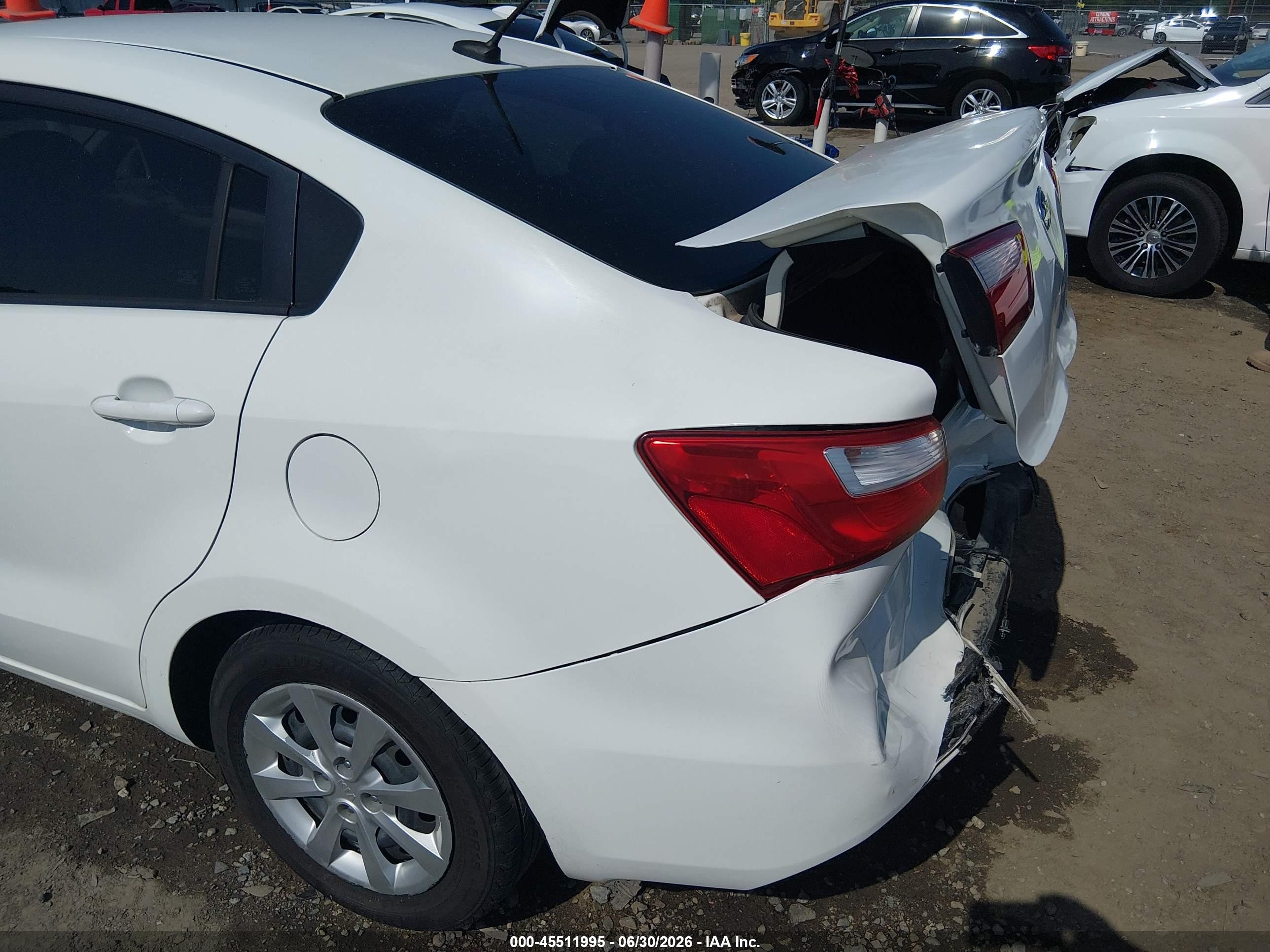 2014 Kia Rio Lx White vin: KNADM4A39E6327603
