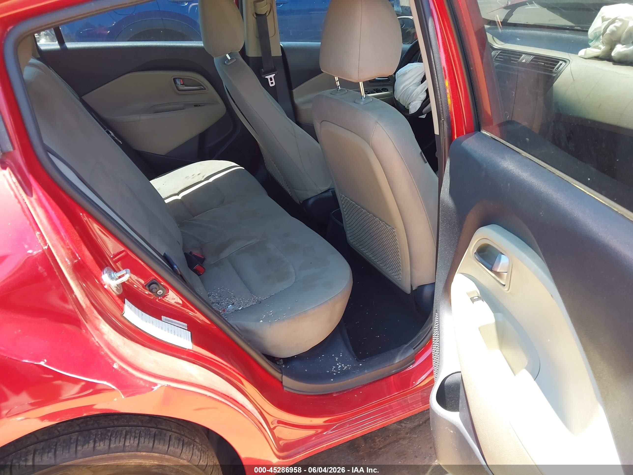 2014 Kia Rio Lx Burgundy vin: KNADM4A39E6389048