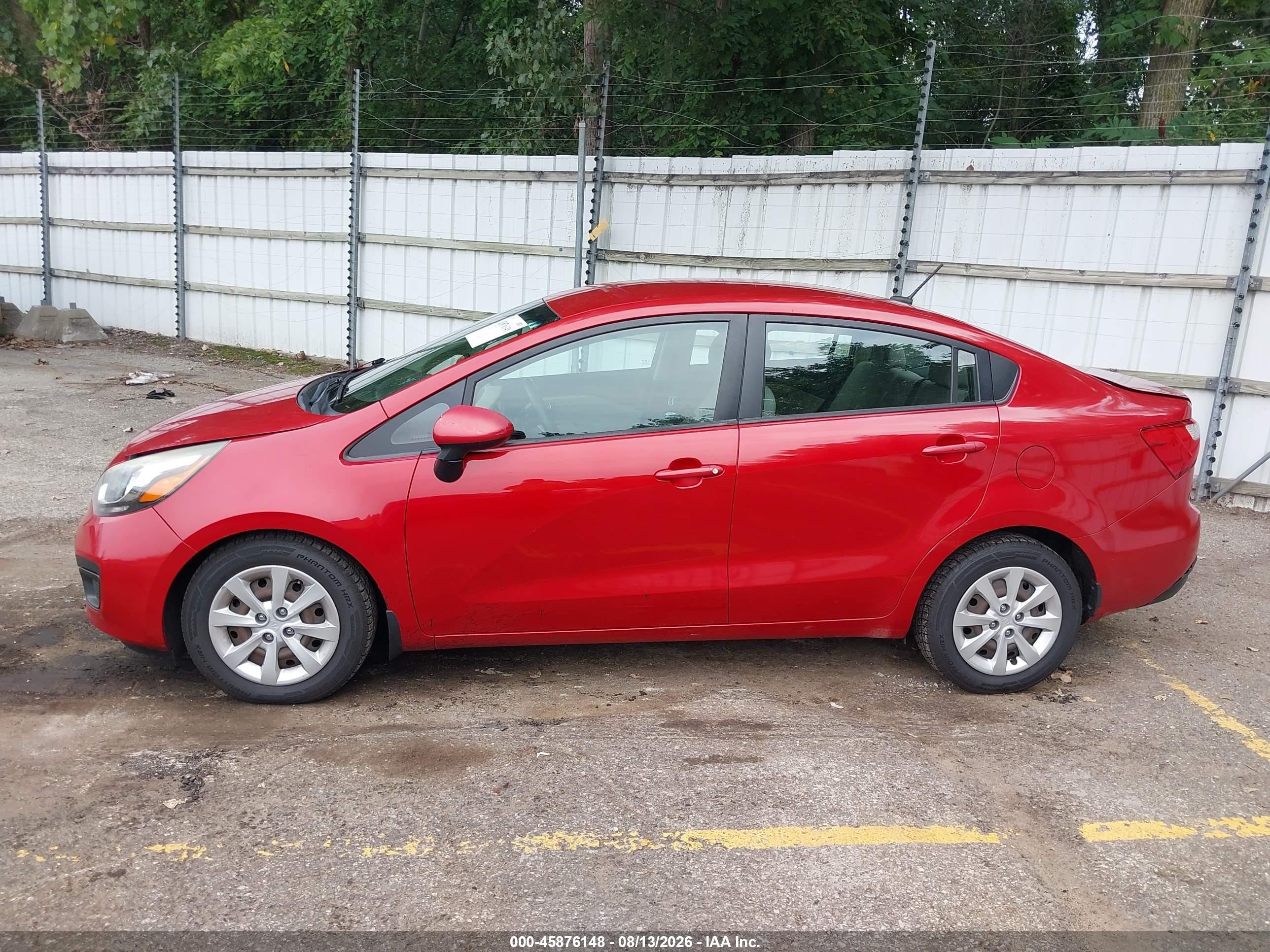 2015 Kia Rio Lx Red vin: KNADM4A39F6426570