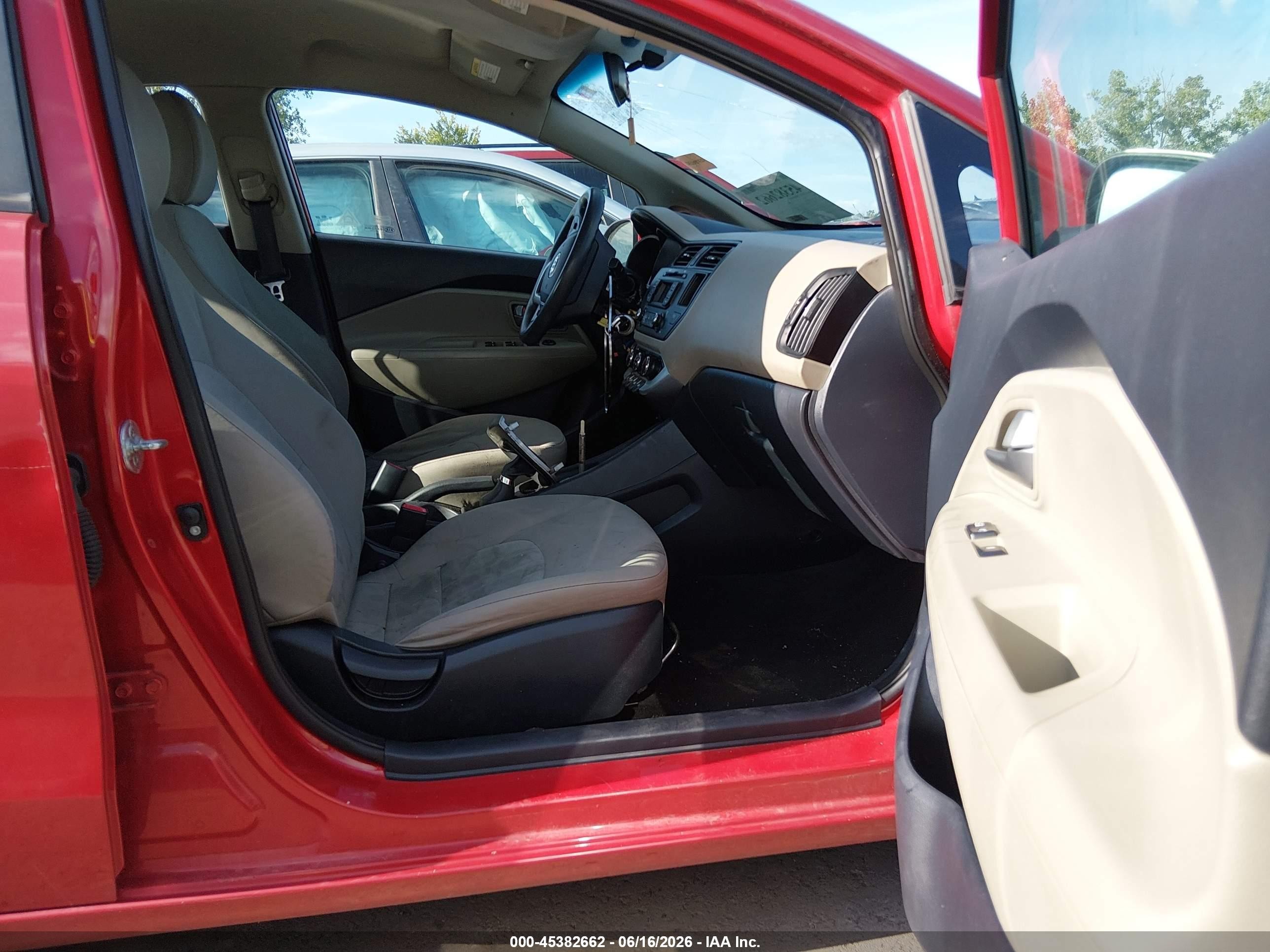 2015 Kia Rio Lx Red vin: KNADM4A39F6445409