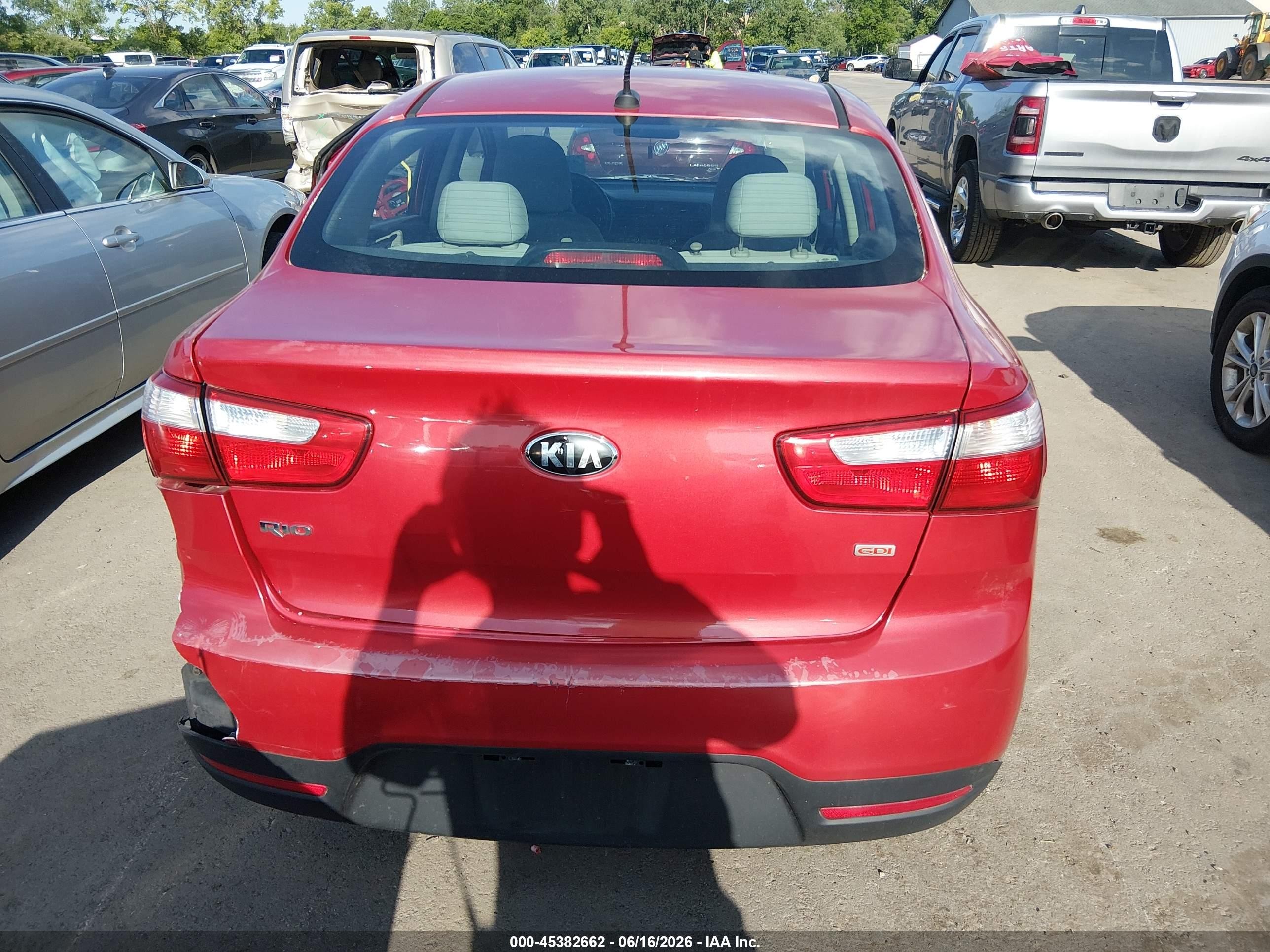 2015 Kia Rio Lx Red vin: KNADM4A39F6445409