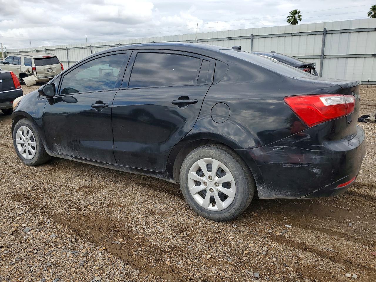 2015 Kia Rio Black vin: KNADM4A39F6447130