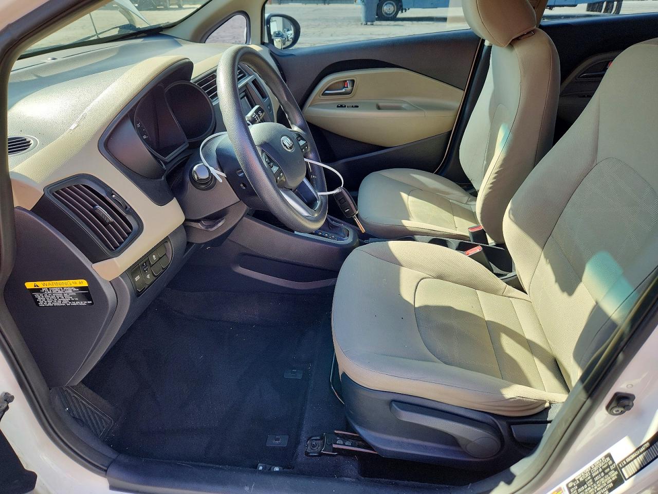 2015 Kia Rio Lx White vin: KNADM4A39F6447709